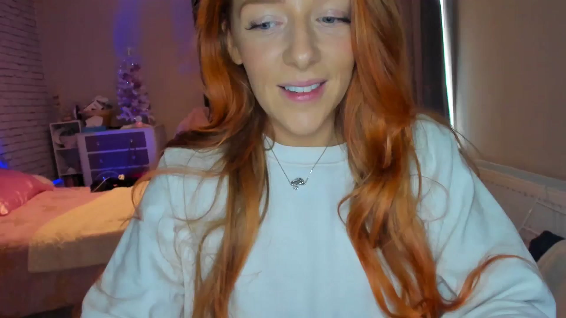 Gallery image thumbnail from Wait_Rose's myfreecams stream on, 12/03/2023, 12:08 image 6 of 20