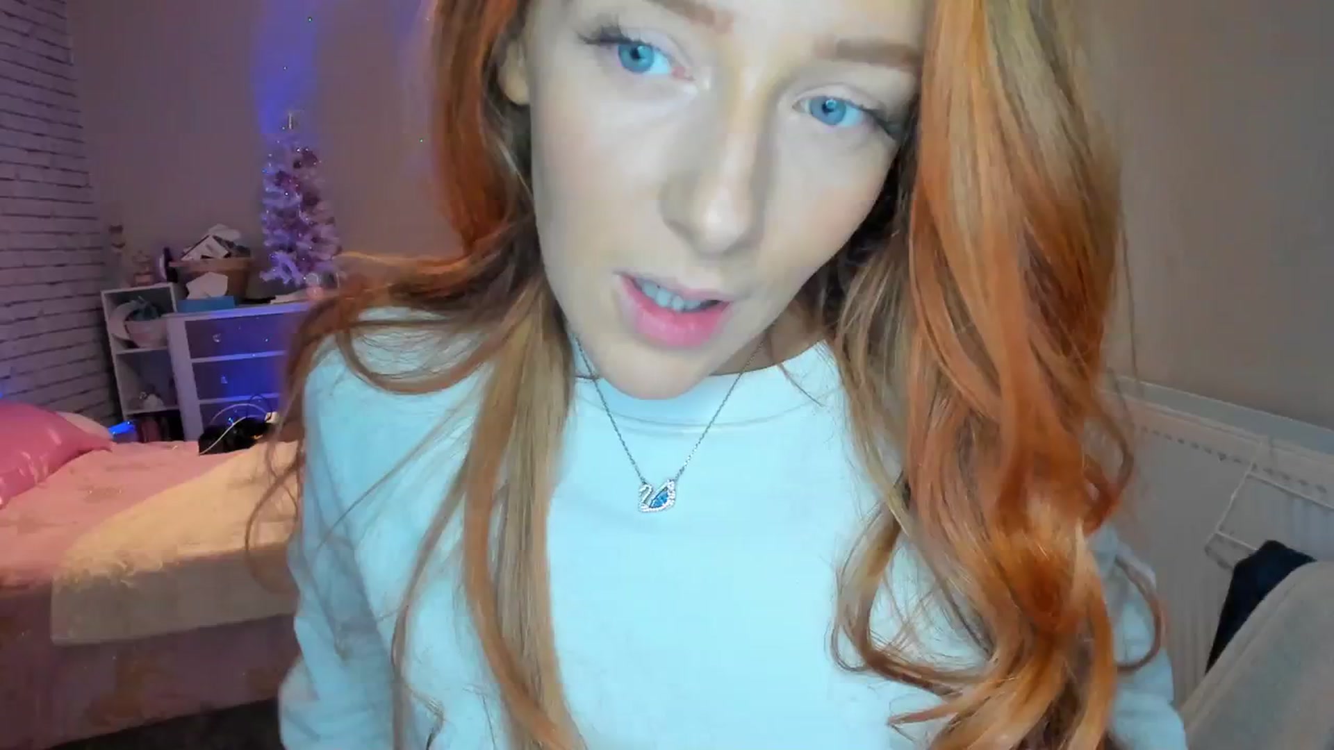 Gallery image thumbnail from Wait_Rose's myfreecams stream on, 12/03/2023, 12:08 image 13 of 20
