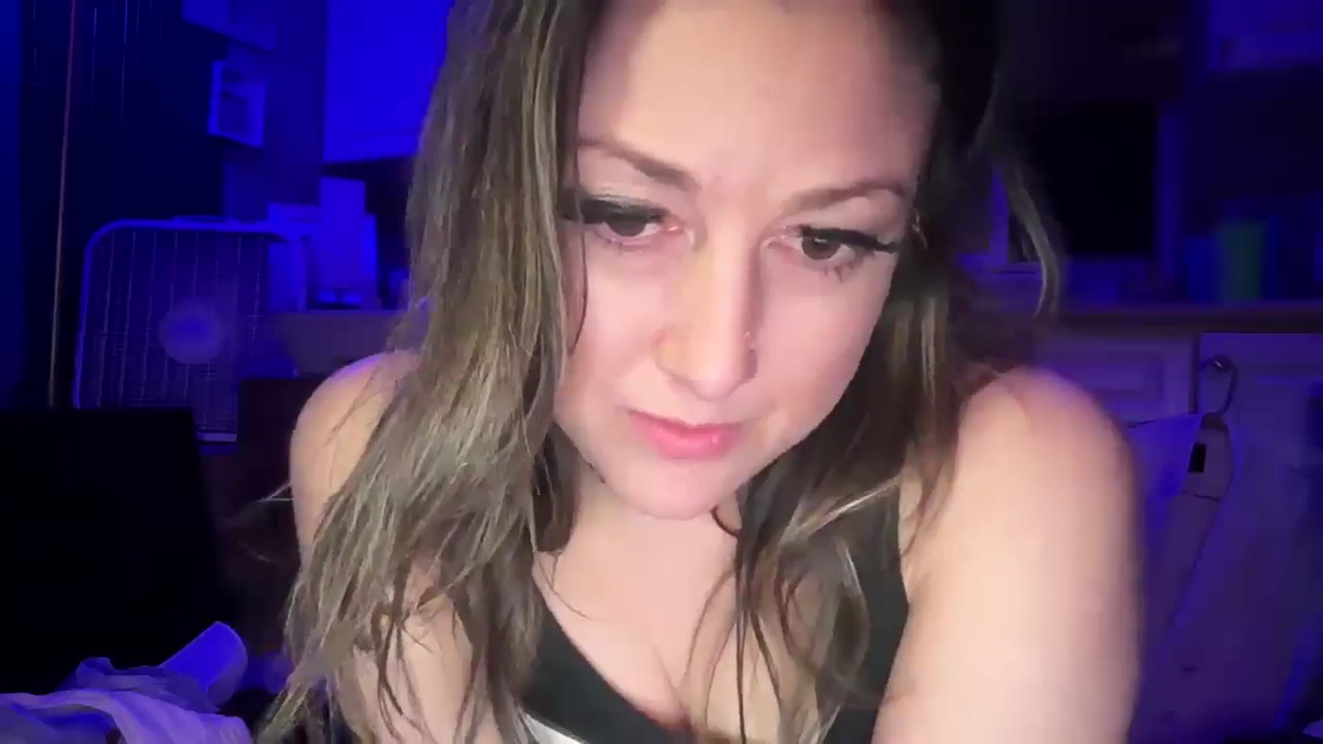 Gallery image thumbnail from WanderLUST135's myfreecams stream on, 01/18/2025, 14:14 image 13 of 20