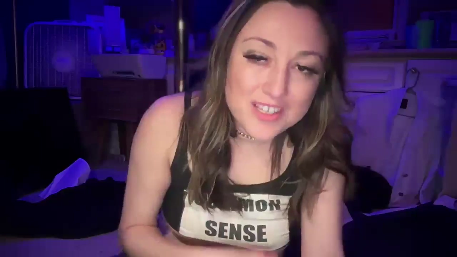 Gallery image thumbnail from WanderLUST135's myfreecams stream on, 01/18/2025, 14:14 image 18 of 20