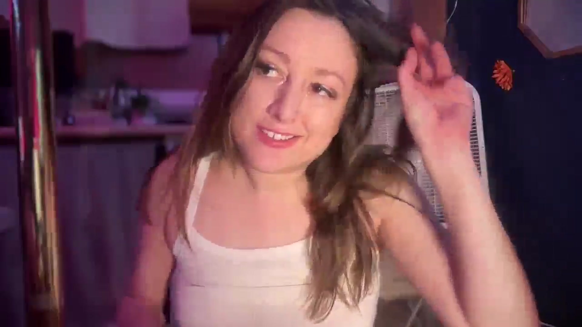 Gallery image thumbnail from WanderLUST135's myfreecams stream on, 04/07/2025, 06:25 image 17 of 20