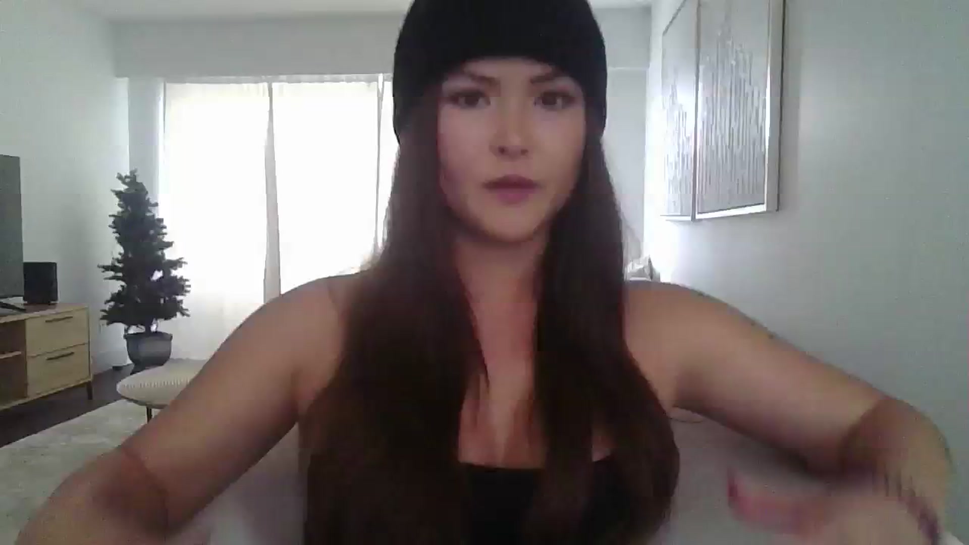 Gallery image thumbnail from Warmbaguette's myfreecams stream on, 07/26/2023, 21:14 image 4 of 20
