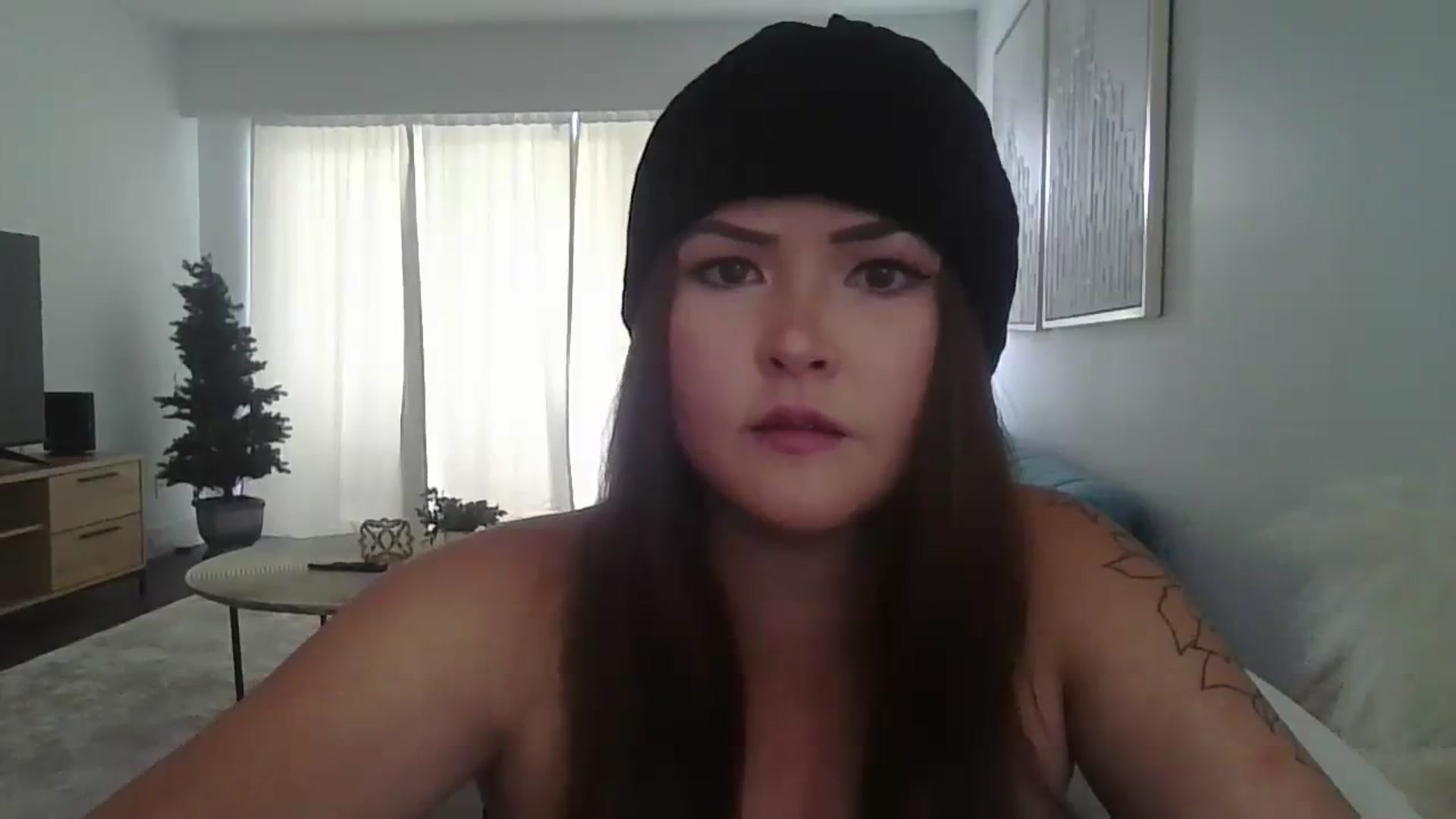 Gallery image thumbnail from Warmbaguette's myfreecams stream on, 07/26/2023, 21:14 image 18 of 20