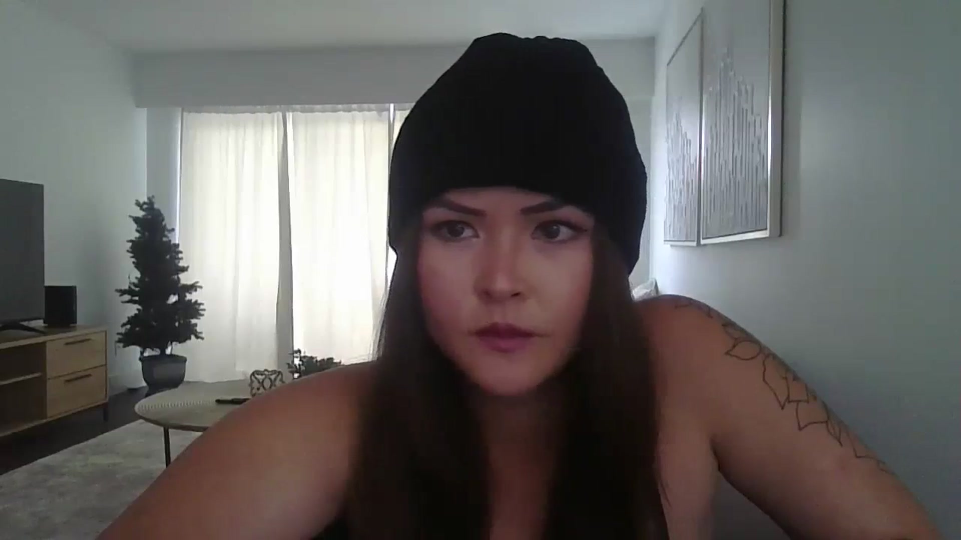 Gallery image thumbnail from Warmbaguette's myfreecams stream on, 07/26/2023, 21:14 image 20 of 20