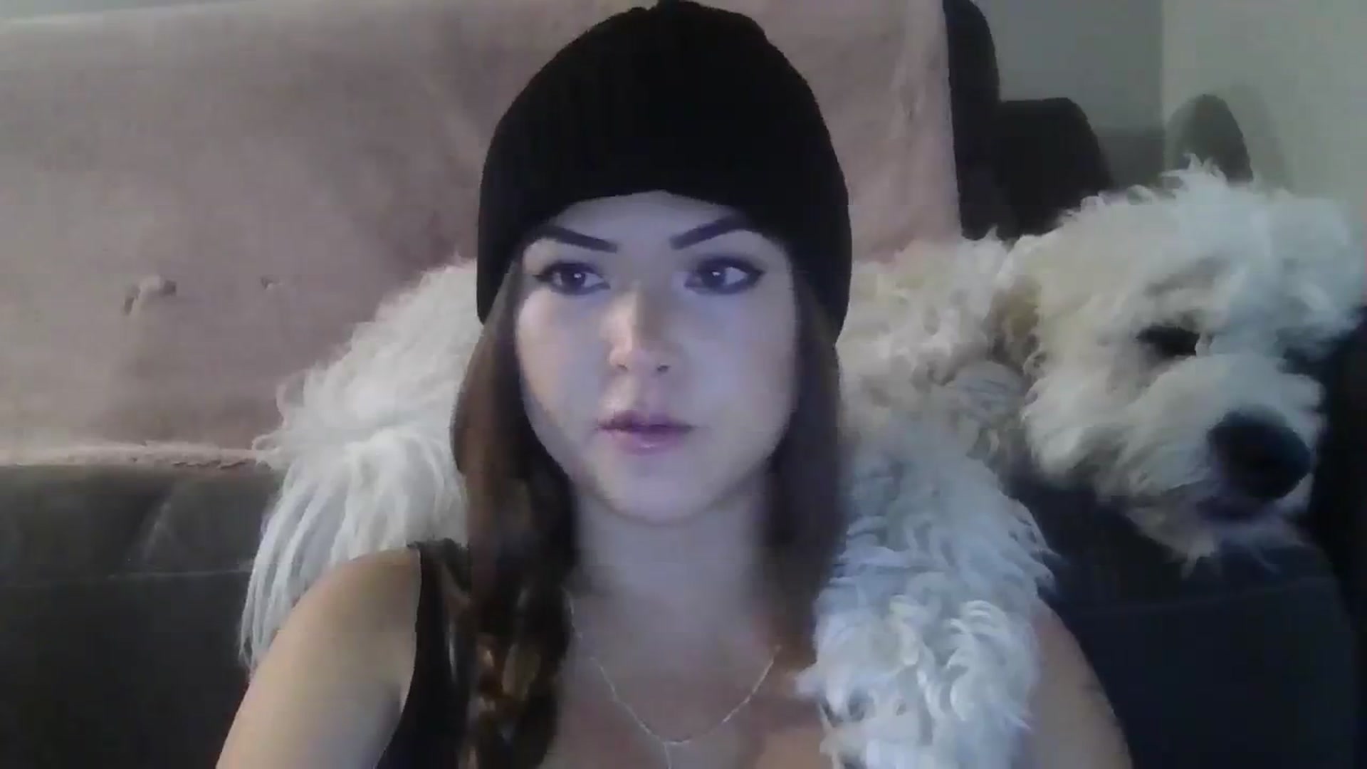 Gallery image thumbnail from Warmbaguette's myfreecams stream on, 08/09/2023, 15:25 image 3 of 20