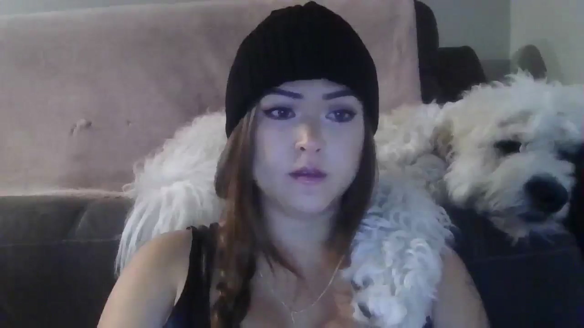 Gallery image thumbnail from Warmbaguette's myfreecams stream on, 08/09/2023, 15:25 image 2 of 20