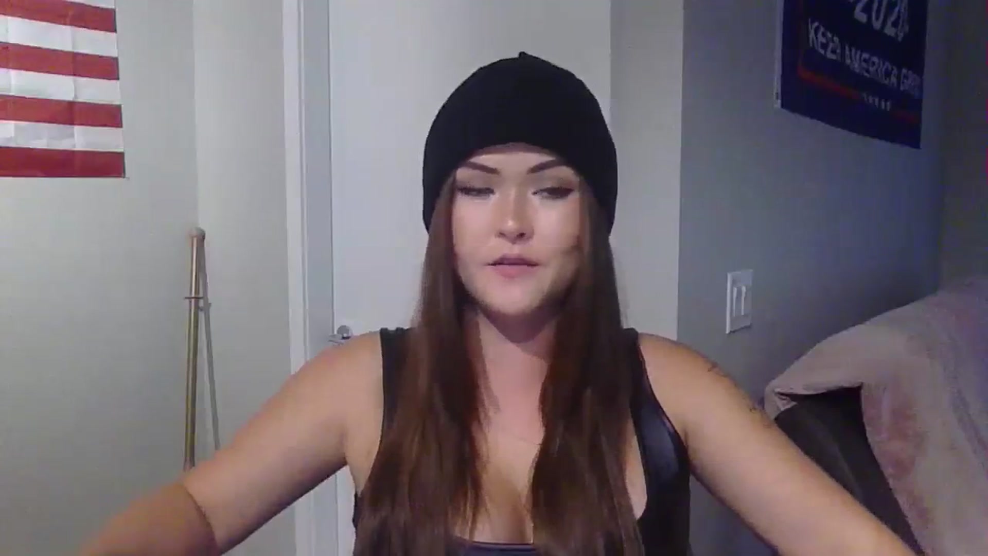 Gallery image thumbnail from Warmbaguette's myfreecams stream on, 08/09/2023, 16:20 image 19 of 20