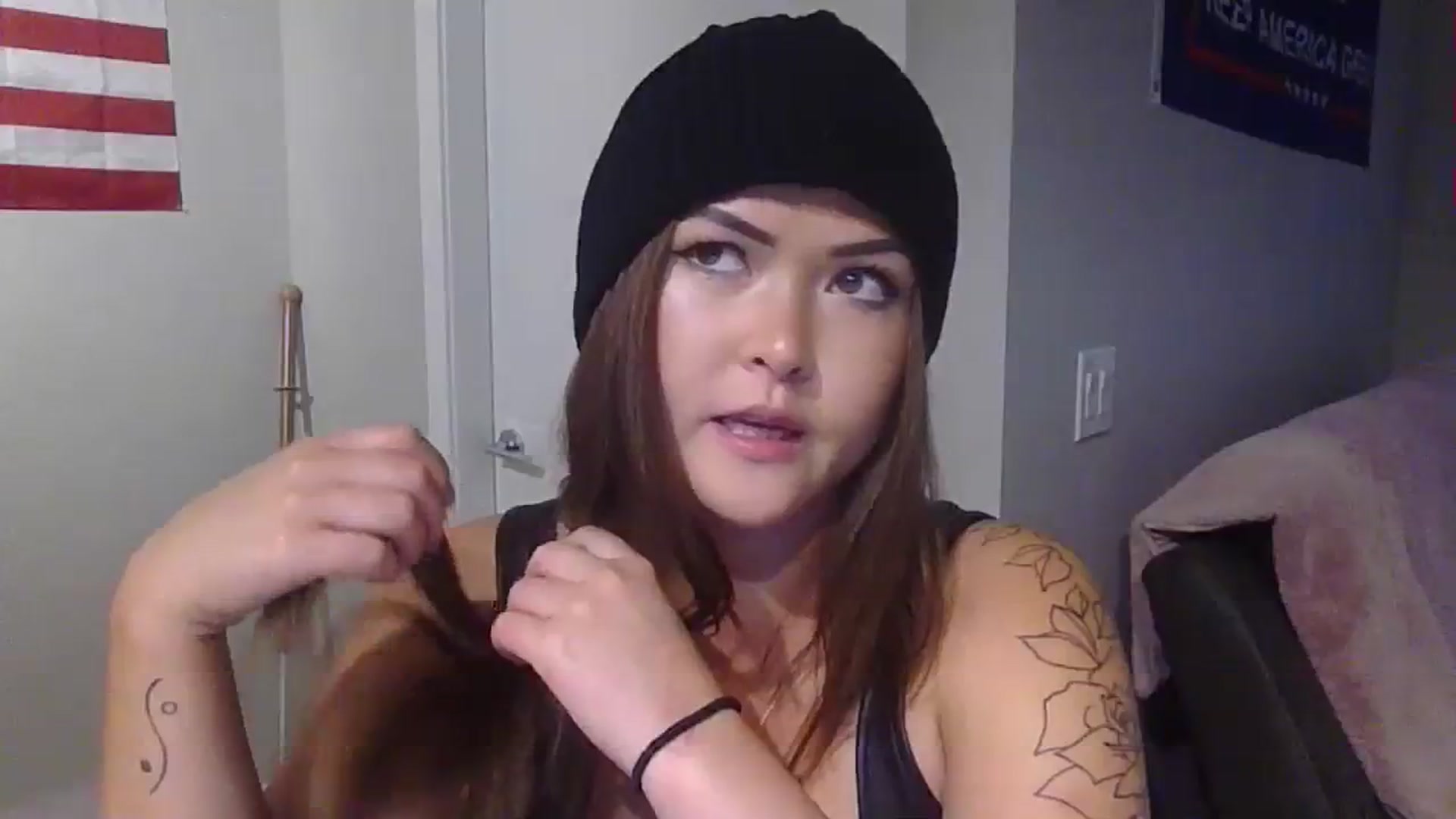 Gallery image thumbnail from Warmbaguette's myfreecams stream on, 08/09/2023, 16:20 image 7 of 20