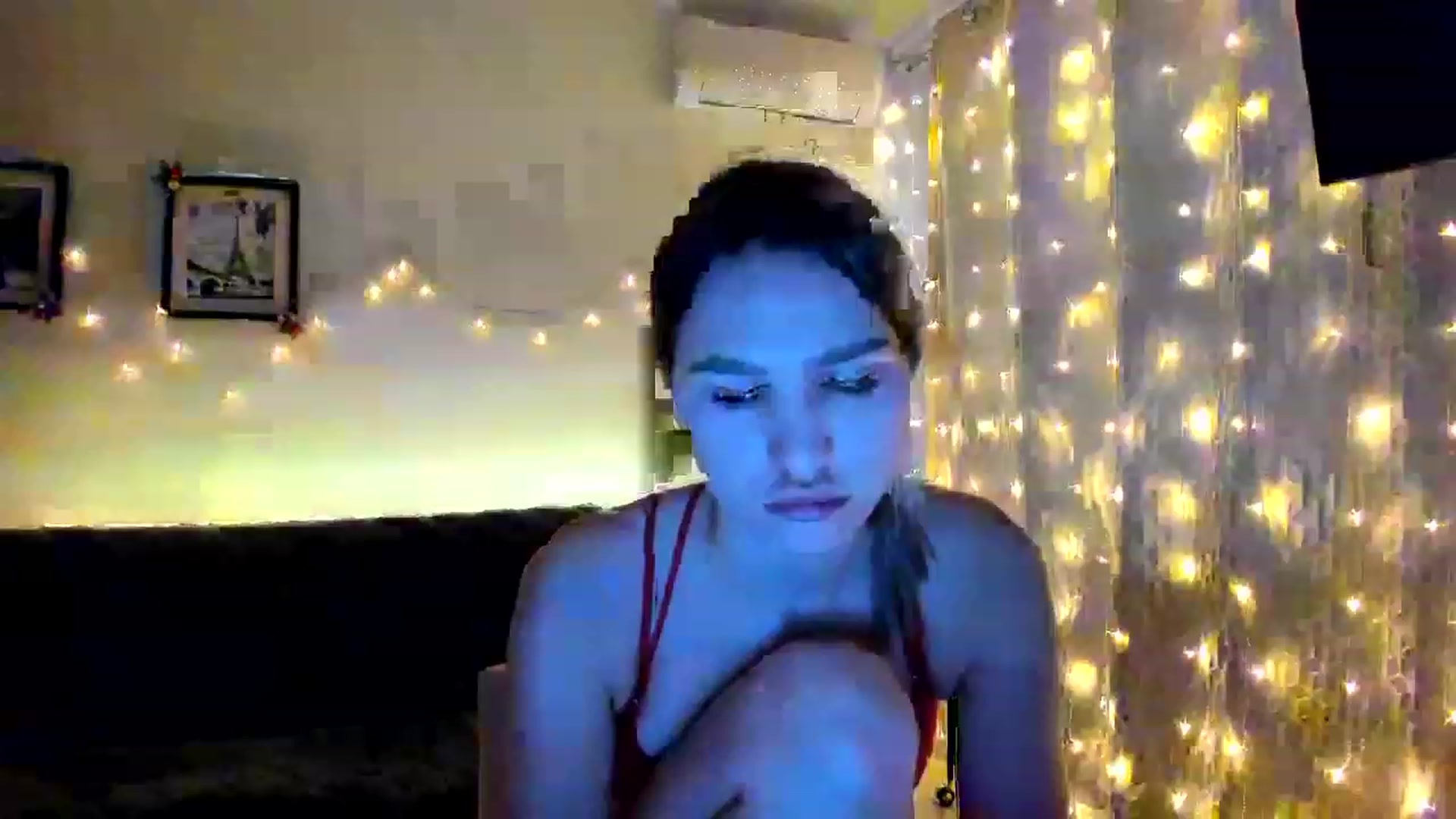 Gallery image thumbnail from WaveOfLove's myfreecams stream on, 12/21/2022, 12:42 image 16 of 20