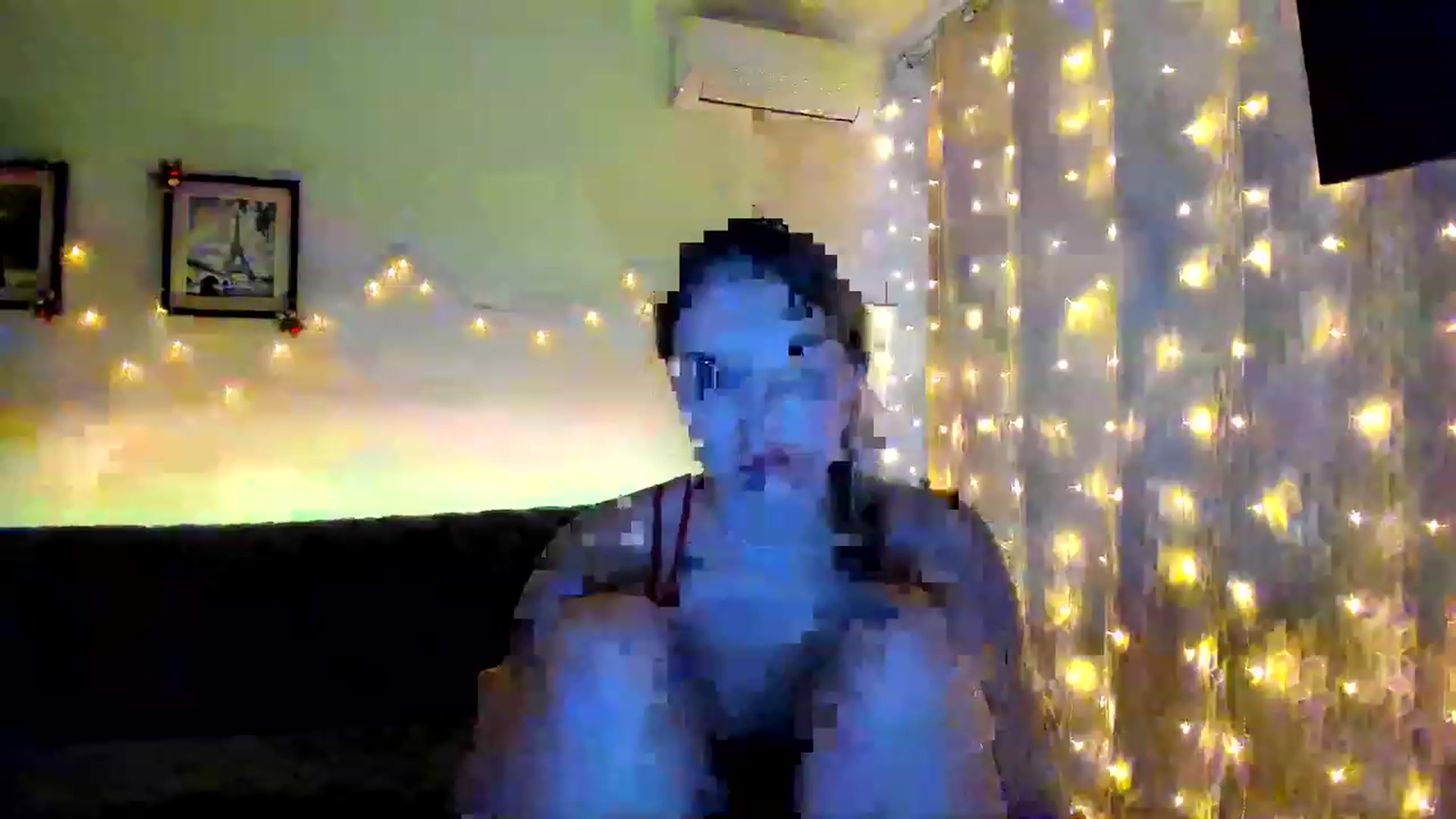 Gallery image thumbnail from WaveOfLove's myfreecams stream on, 12/21/2022, 12:42 image 2 of 20