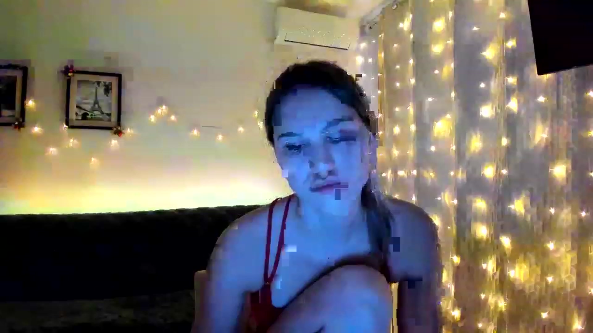 Gallery image thumbnail from WaveOfLove's myfreecams stream on, 12/21/2022, 12:42 image 13 of 20