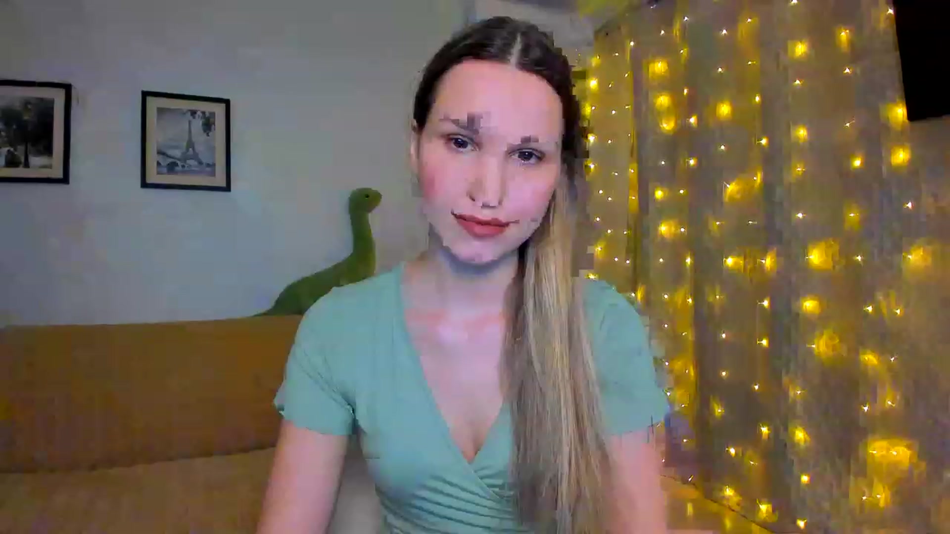 Gallery image thumbnail from WaveOfLove's myfreecams stream on, 01/21/2023, 15:50 image 19 of 20