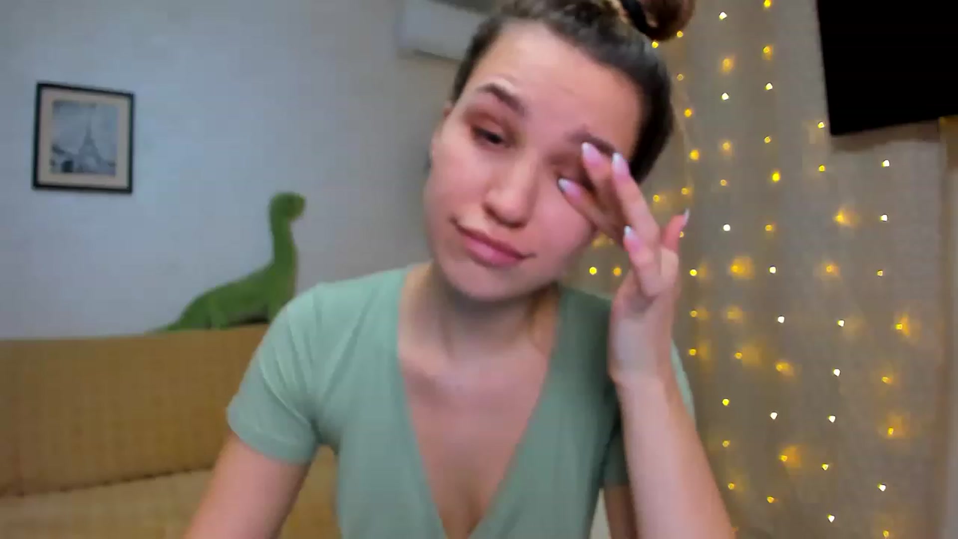 Gallery image thumbnail from WaveOfLove's myfreecams stream on, 01/21/2023, 20:43 image 2 of 20