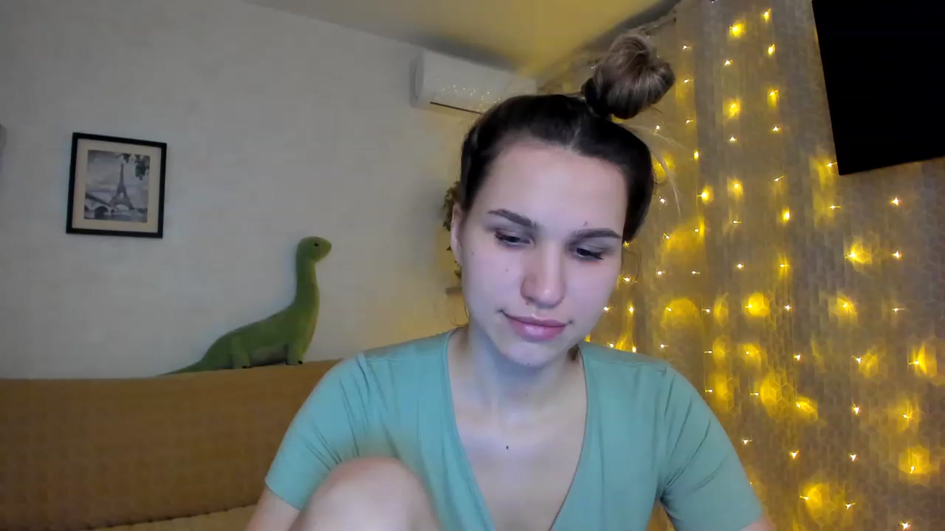 Gallery image thumbnail from WaveOfLove's myfreecams stream on, 01/21/2023, 21:31 image 3 of 20