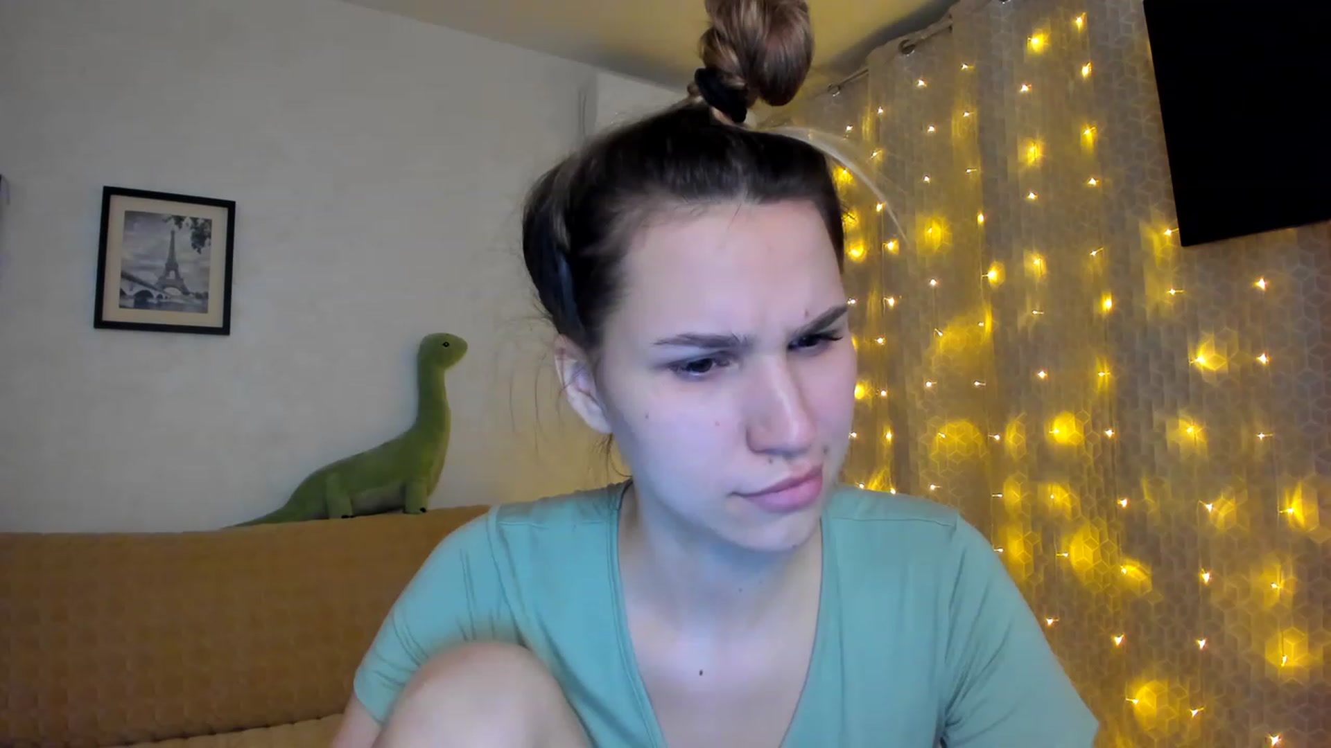 Gallery image thumbnail from WaveOfLove's myfreecams stream on, 01/21/2023, 21:31 image 13 of 20