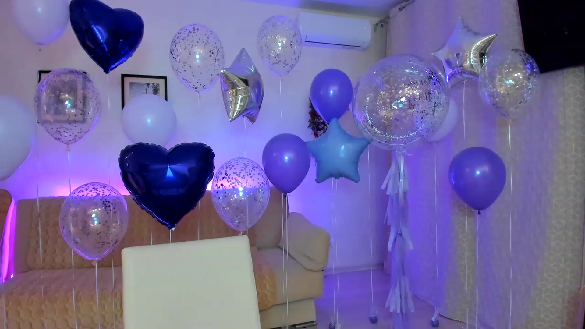 Gallery image thumbnail from WaveOfLove's myfreecams stream on, 01/28/2023, 17:36 image 2 of 20