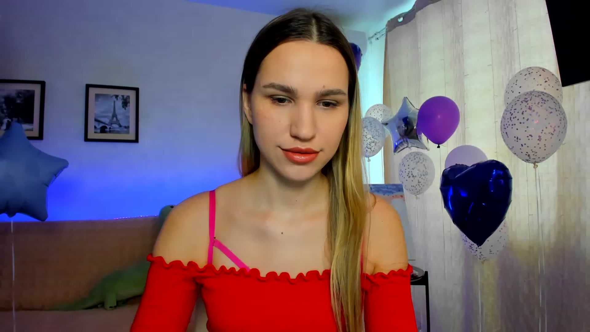 Gallery image thumbnail from WaveOfLove's myfreecams stream on, 02/14/2023, 11:13 image 3 of 20