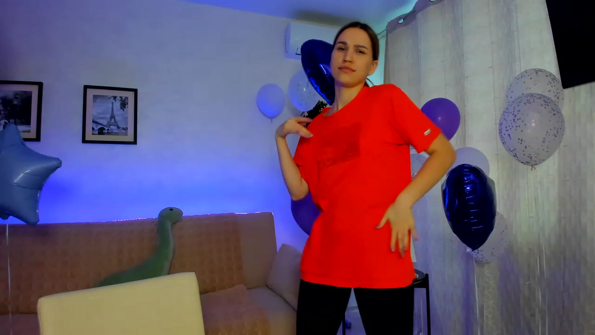 Gallery image thumbnail from WaveOfLove's myfreecams stream on, 02/14/2023, 12:35 image 14 of 20