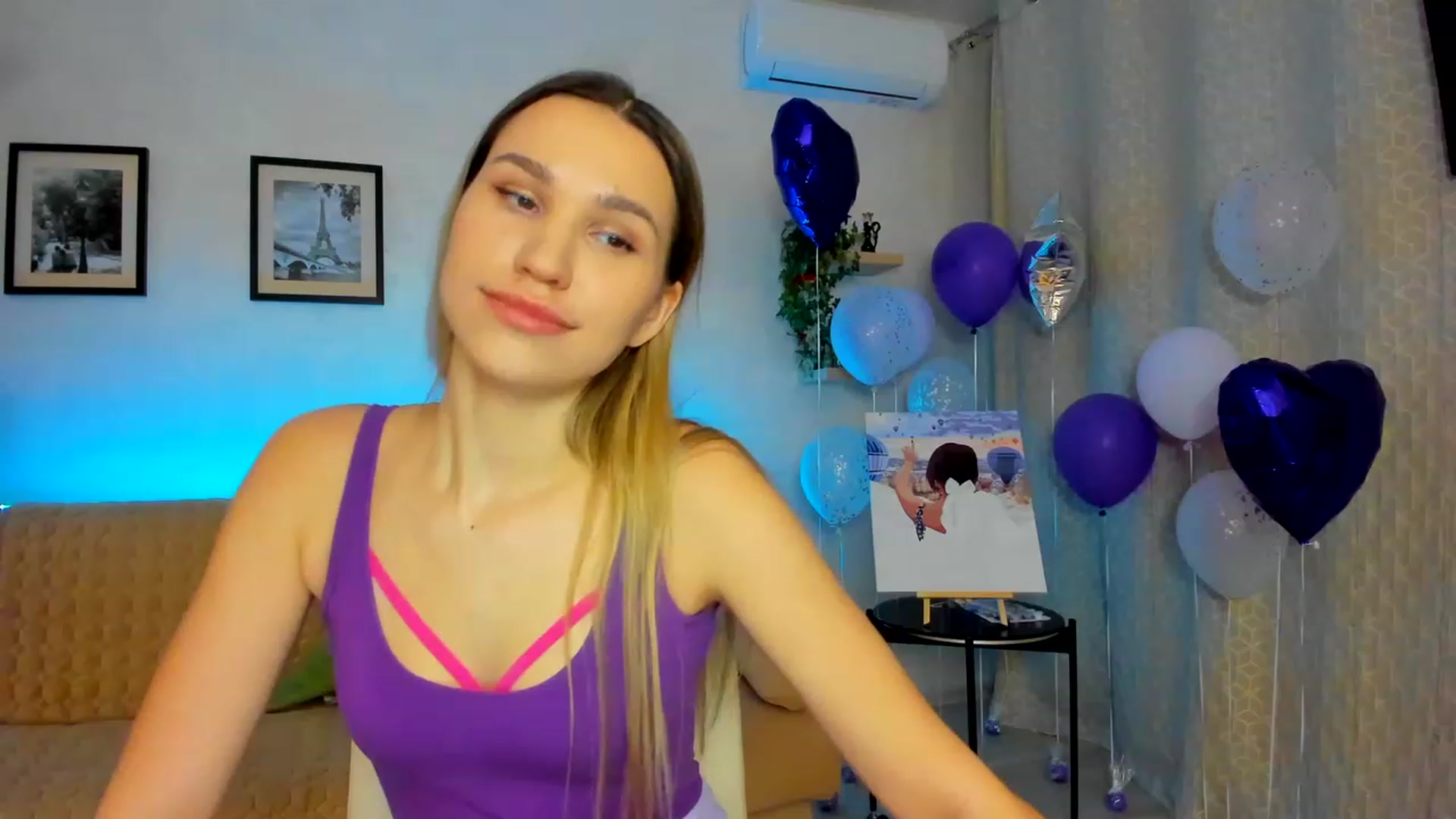 Gallery image thumbnail from WaveOfLove's myfreecams stream on, 02/17/2023, 18:49 image 15 of 20
