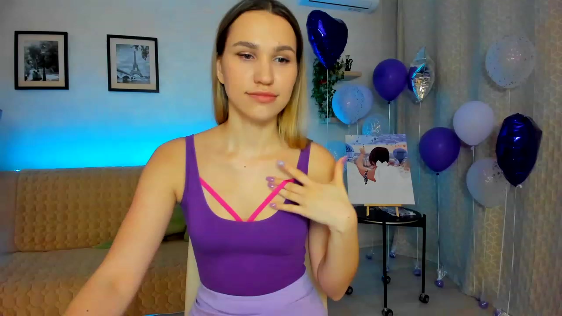 Gallery image thumbnail from WaveOfLove's myfreecams stream on, 02/17/2023, 18:49 image 1 of 20