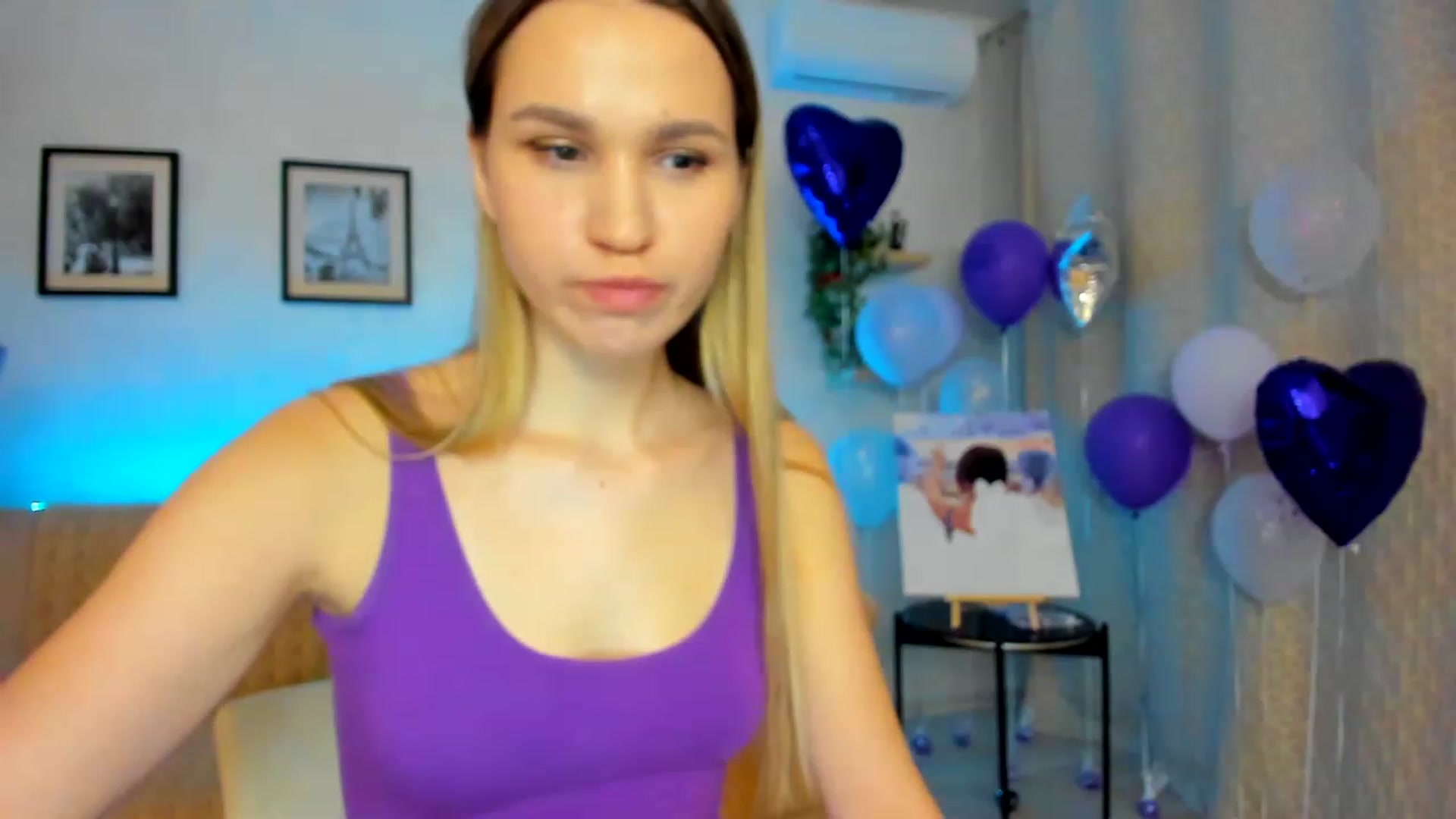 Gallery image thumbnail from WaveOfLove's myfreecams stream on, 02/17/2023, 19:45 image 19 of 20