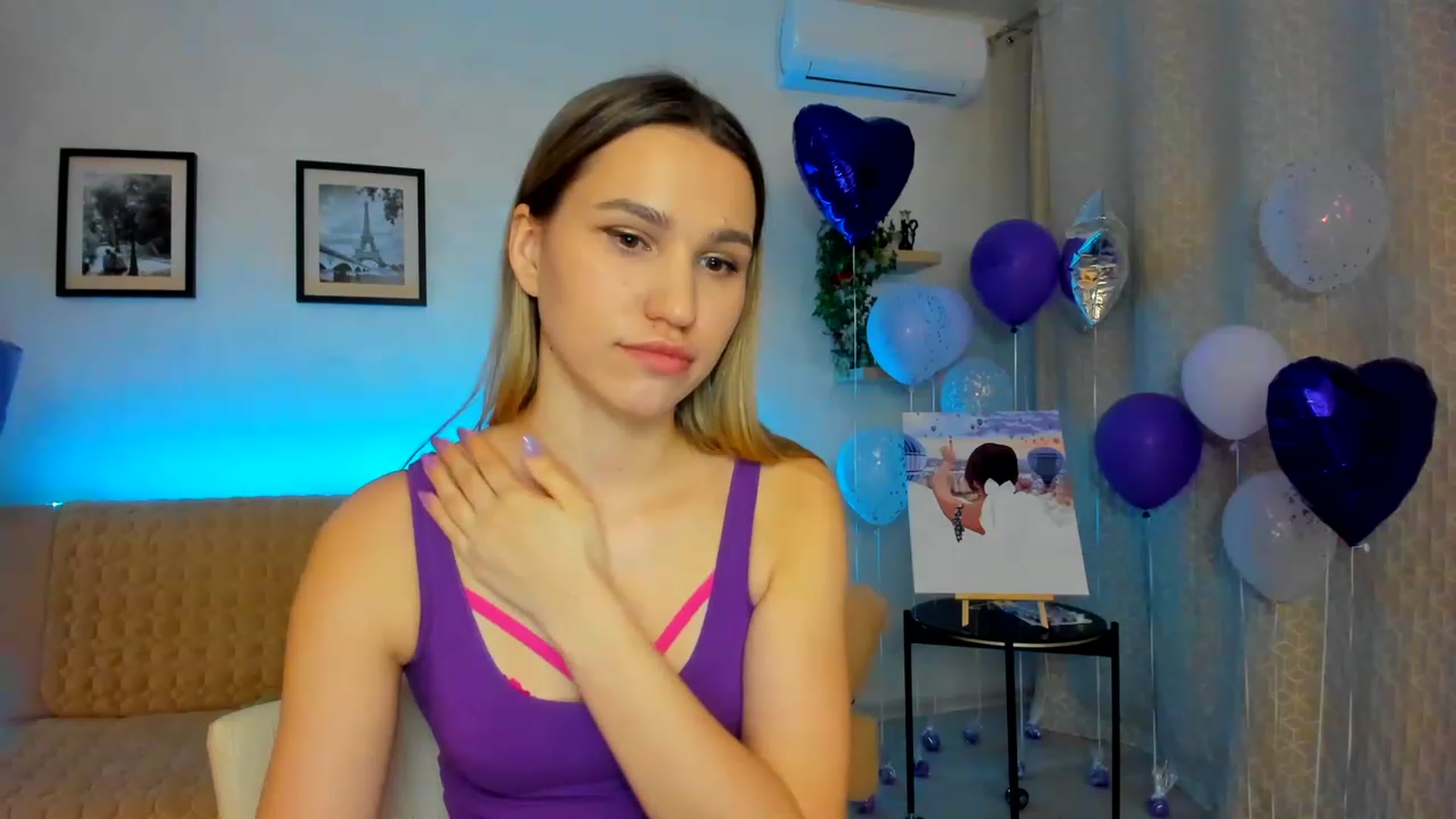 Gallery image thumbnail from WaveOfLove's myfreecams stream on, 02/17/2023, 19:45 image 13 of 20