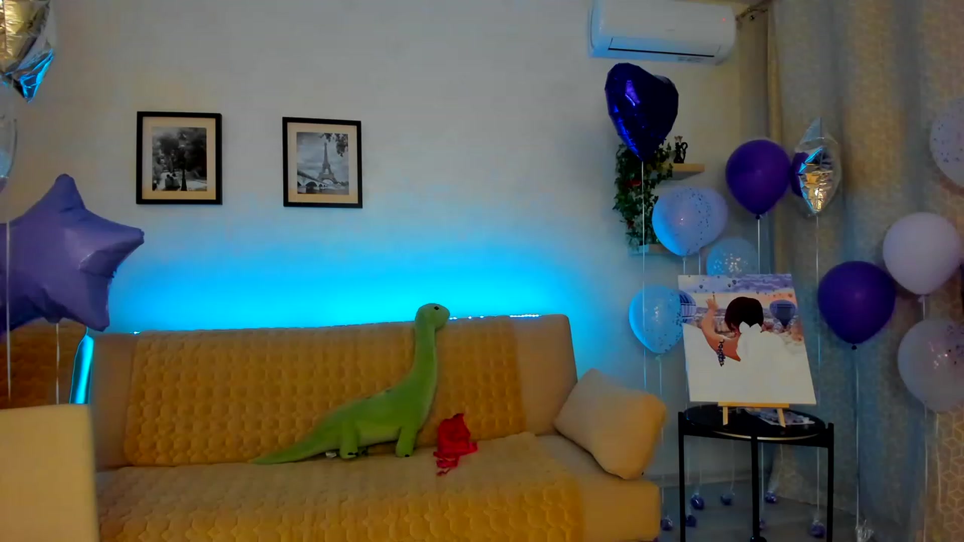 Gallery image thumbnail from WaveOfLove's myfreecams stream on, 02/17/2023, 21:43 image 2 of 20