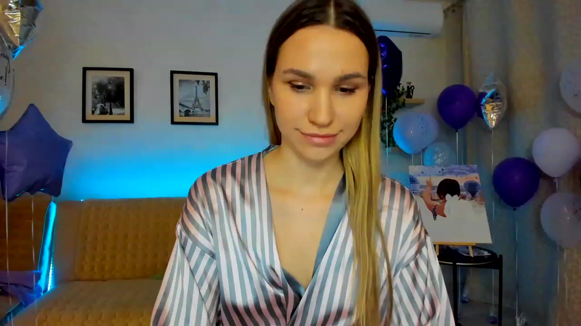 Gallery image thumbnail from WaveOfLove's myfreecams stream on, 02/17/2023, 21:43 image 3 of 20