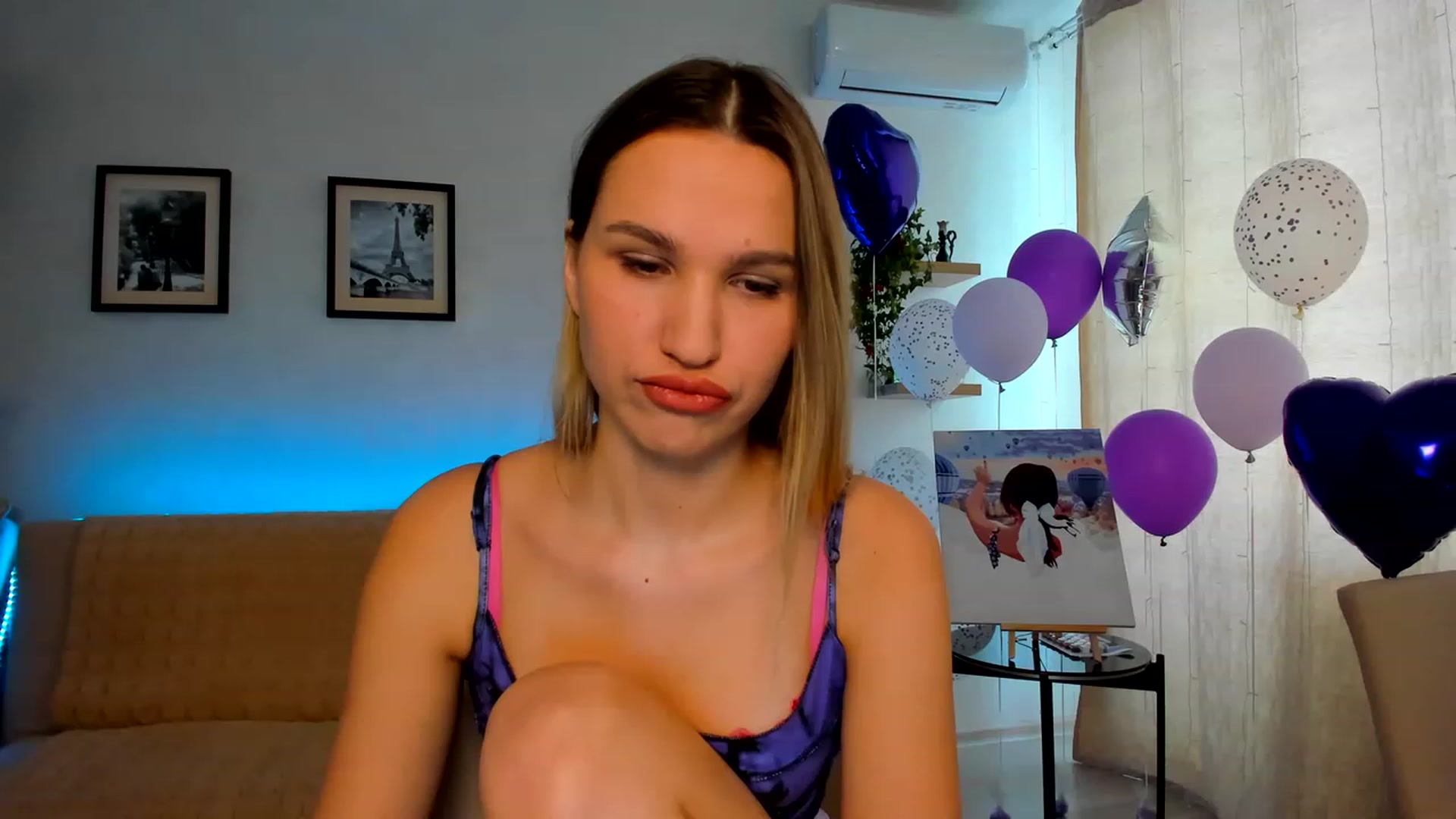 Gallery image thumbnail from WaveOfLove's myfreecams stream on, 02/19/2023, 11:37 image 2 of 20