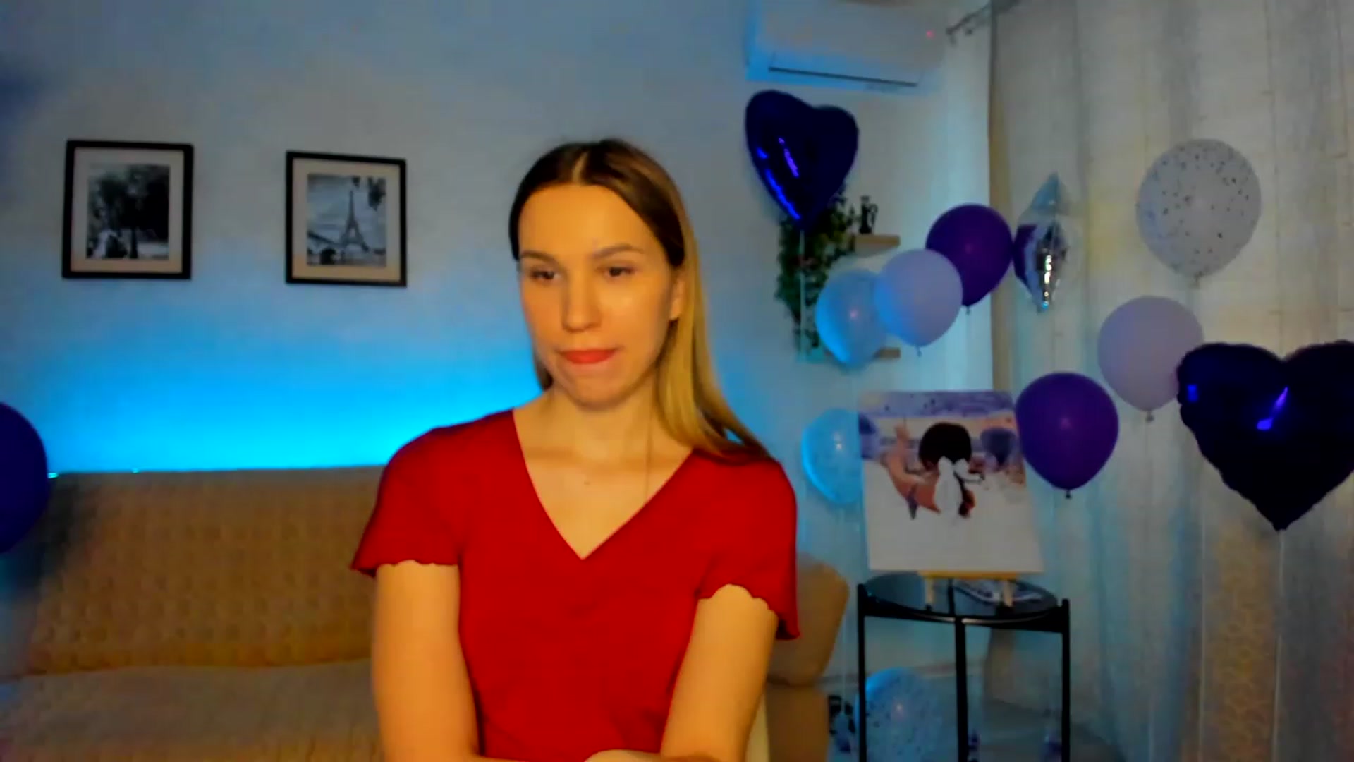 Gallery image thumbnail from WaveOfLove's myfreecams stream on, 02/19/2023, 14:21 image 12 of 20