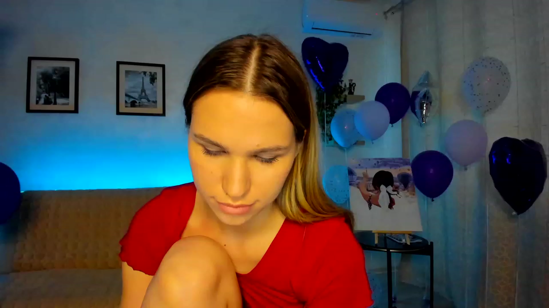 Gallery image thumbnail from WaveOfLove's myfreecams stream on, 02/19/2023, 14:21 image 16 of 20
