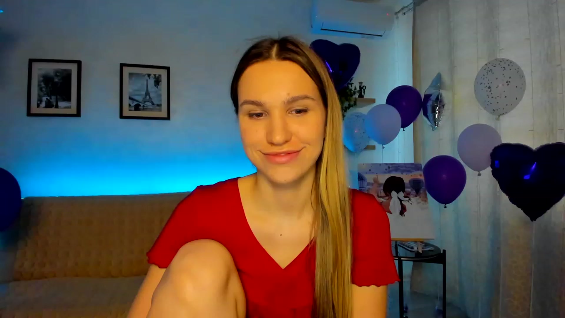 Gallery image thumbnail from WaveOfLove's myfreecams stream on, 02/19/2023, 14:21 image 9 of 20