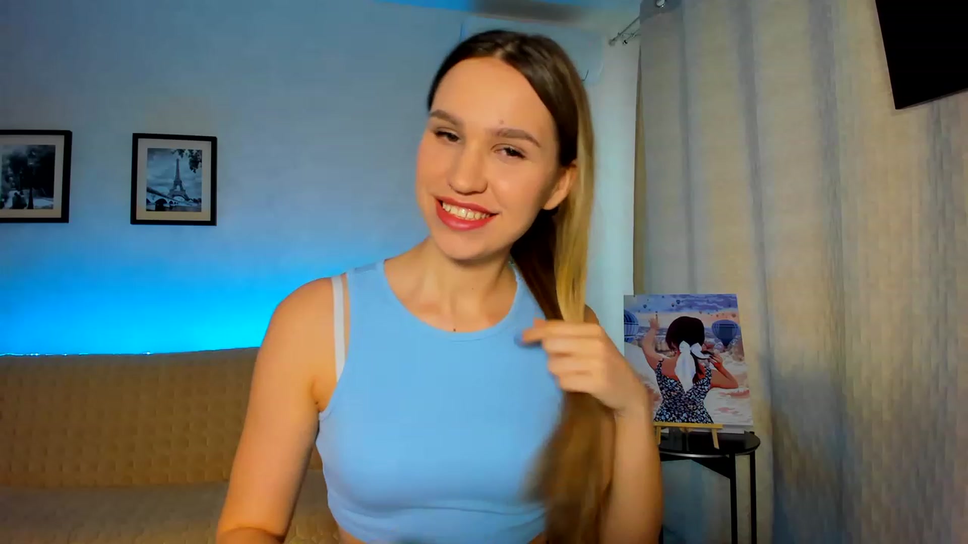 Gallery image thumbnail from WaveOfLove's myfreecams stream on, 03/09/2023, 09:53 image 17 of 20