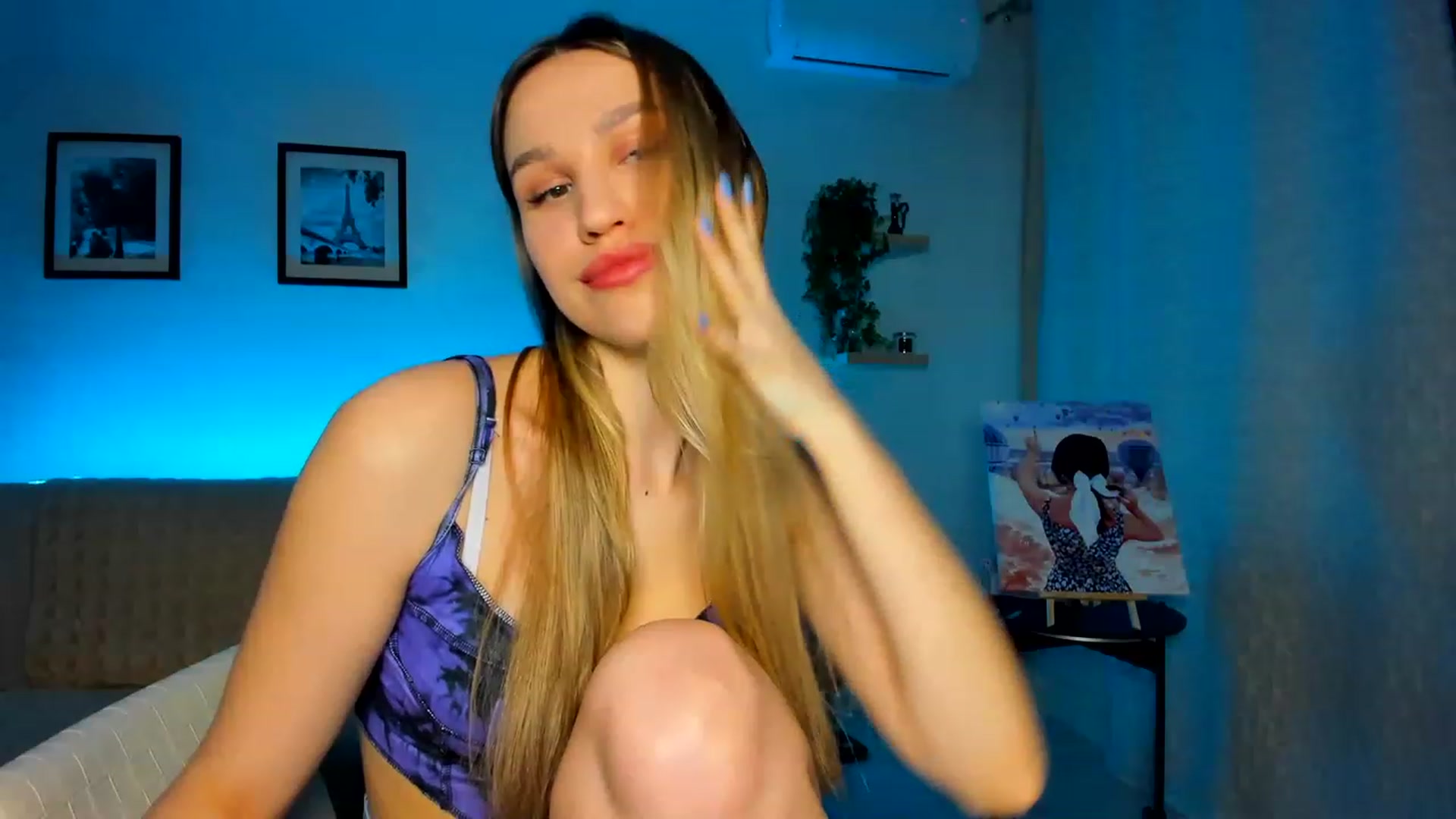 Gallery image thumbnail from WaveOfLove's myfreecams stream on, 03/11/2023, 14:28 image 20 of 20