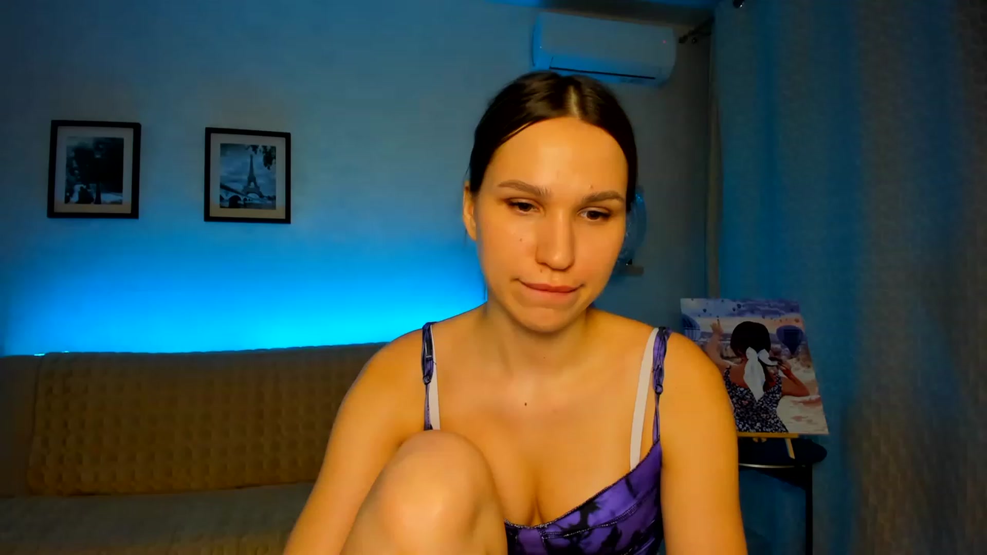 Gallery image thumbnail from WaveOfLove's myfreecams stream on, 03/11/2023, 17:46 image 2 of 20