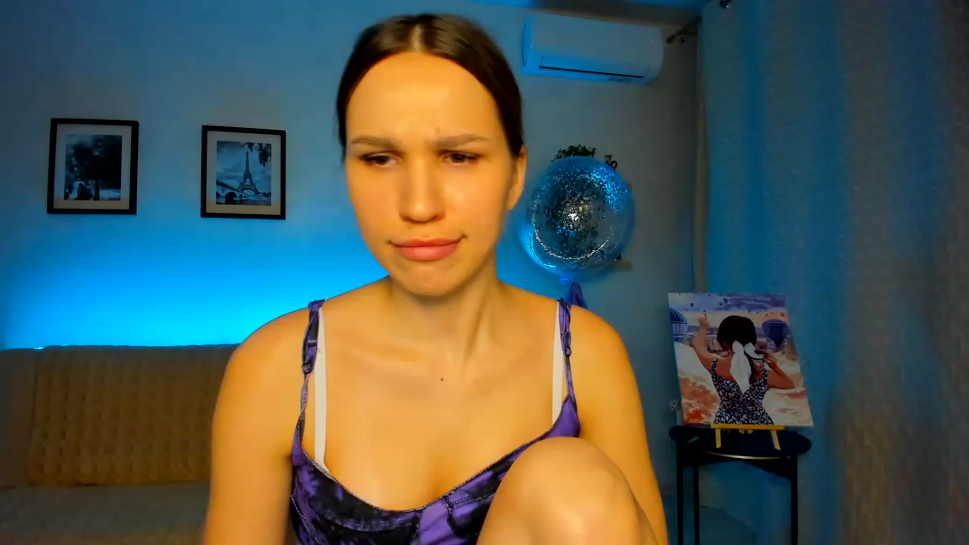 Gallery image thumbnail from WaveOfLove's myfreecams stream on, 03/11/2023, 17:46 image 11 of 20