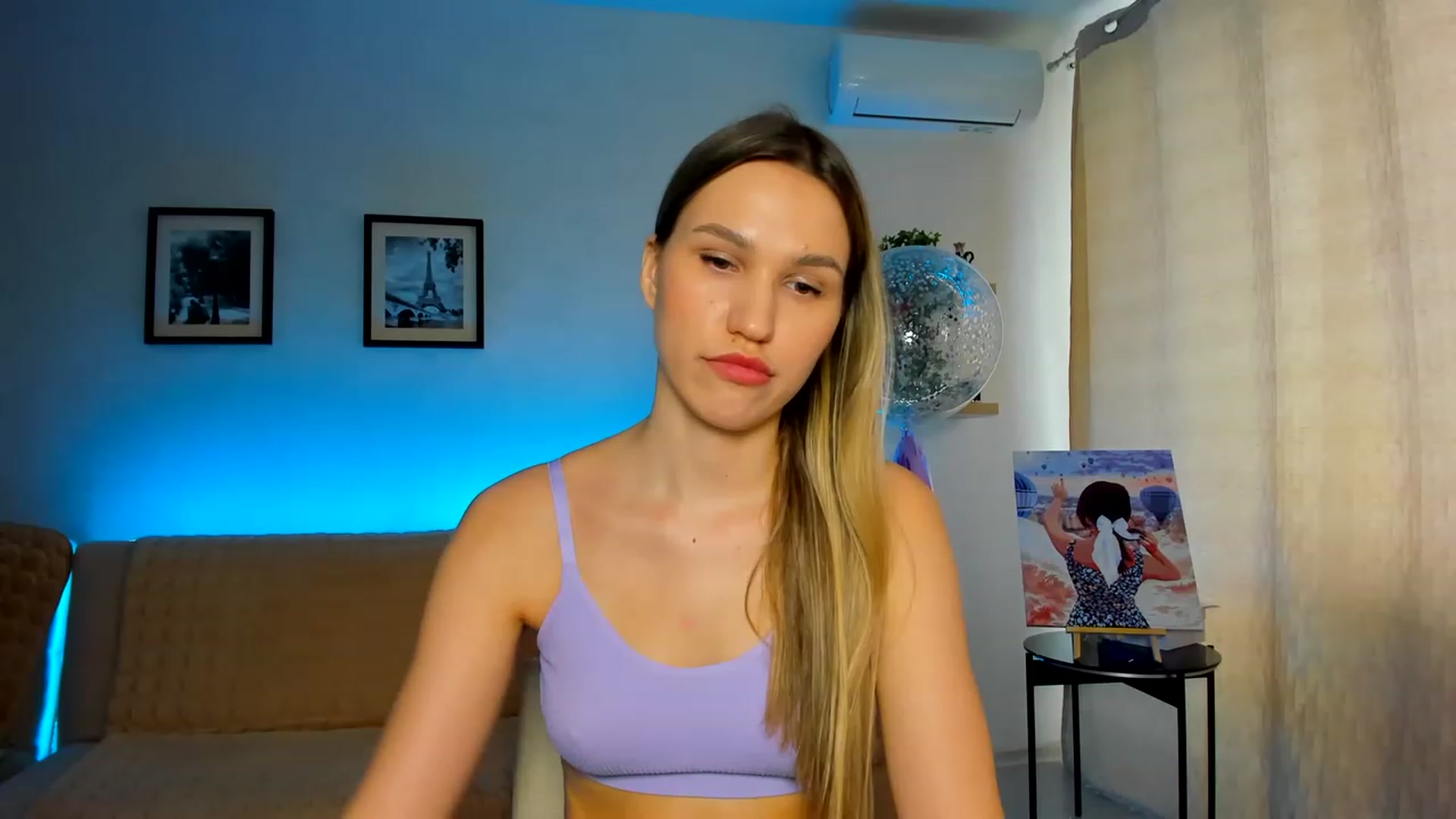 Gallery image thumbnail from WaveOfLove's myfreecams stream on, 03/13/2023, 12:36 image 17 of 20