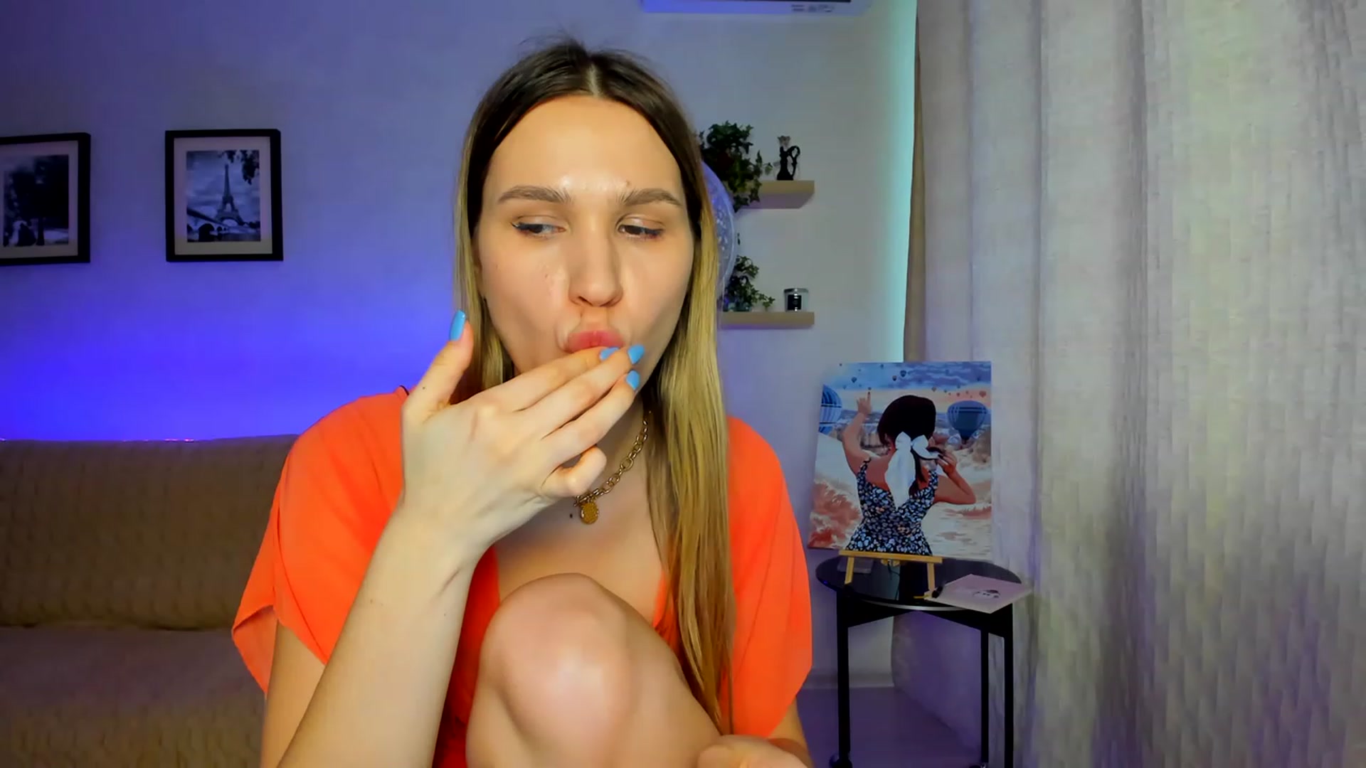 Gallery image thumbnail from WaveOfLove's myfreecams stream on, 03/18/2023, 11:24 image 16 of 20