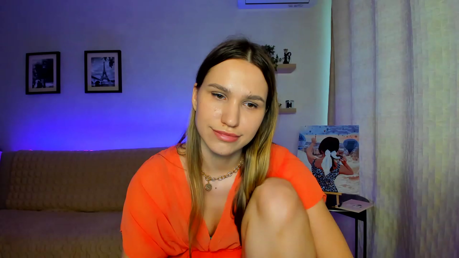 Gallery image thumbnail from WaveOfLove's myfreecams stream on, 03/18/2023, 12:04 image 18 of 20