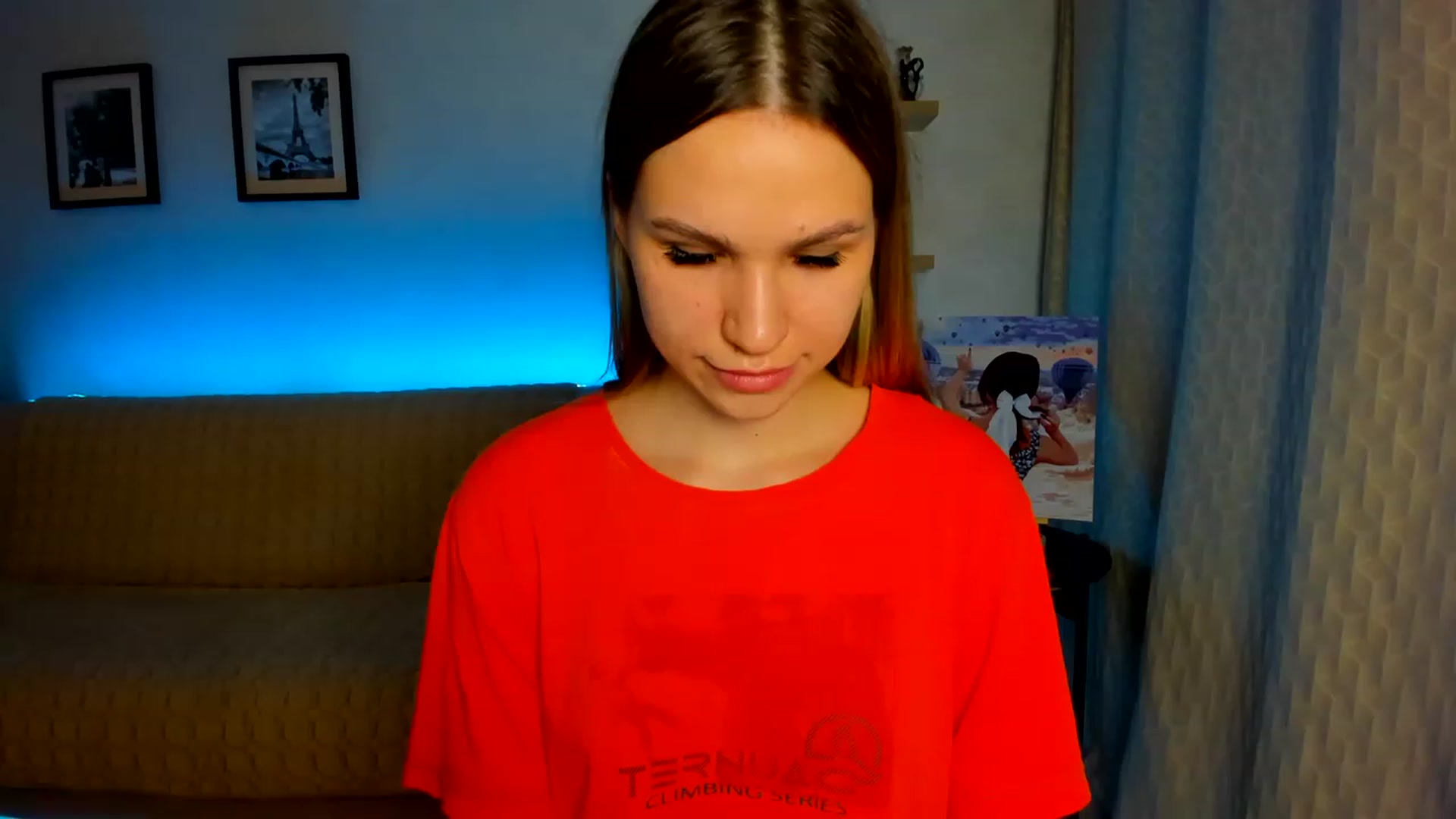 Gallery image thumbnail from WaveOfLove's myfreecams stream on, 03/19/2023, 21:51 image 17 of 20