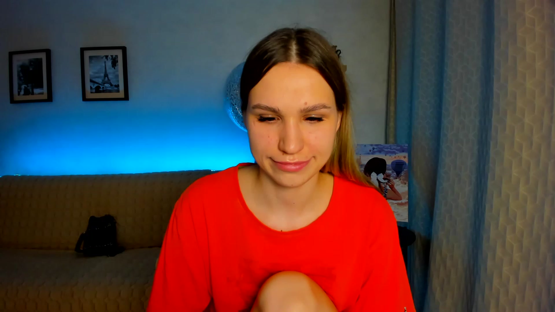 Gallery image thumbnail from WaveOfLove's myfreecams stream on, 03/19/2023, 21:51 image 6 of 20