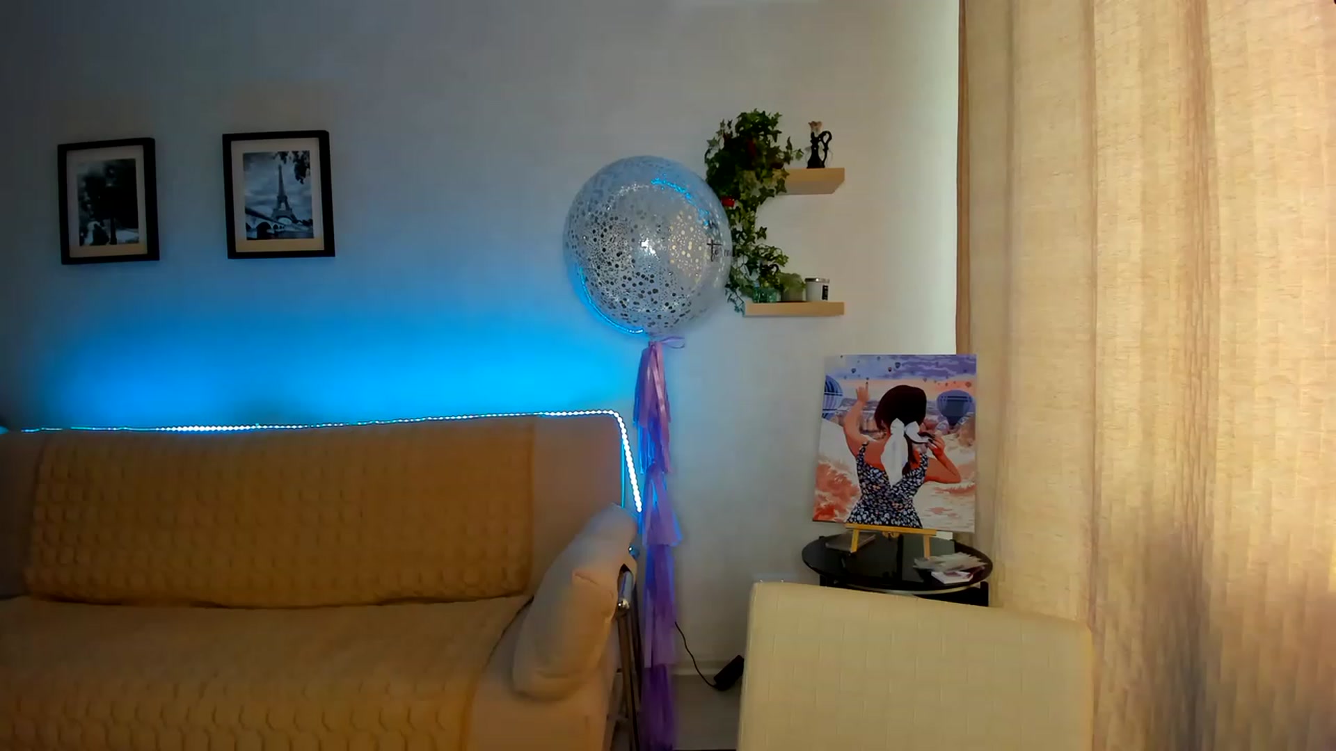 Gallery image thumbnail from WaveOfLove's myfreecams stream on, 03/28/2023, 13:04 image 15 of 20