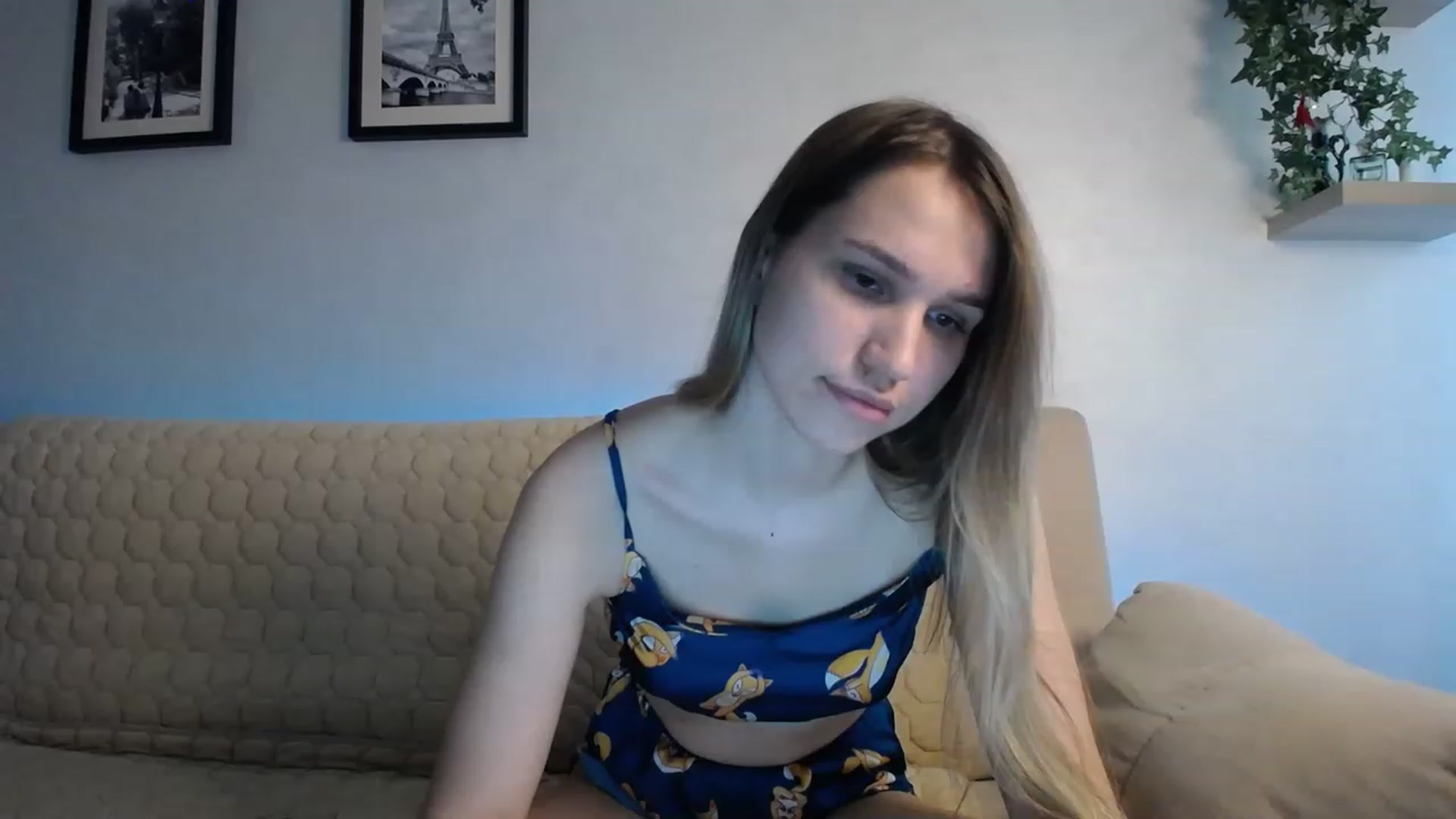 Gallery image thumbnail from WaveOfLove's myfreecams stream on, 04/25/2023, 11:35 image 9 of 20