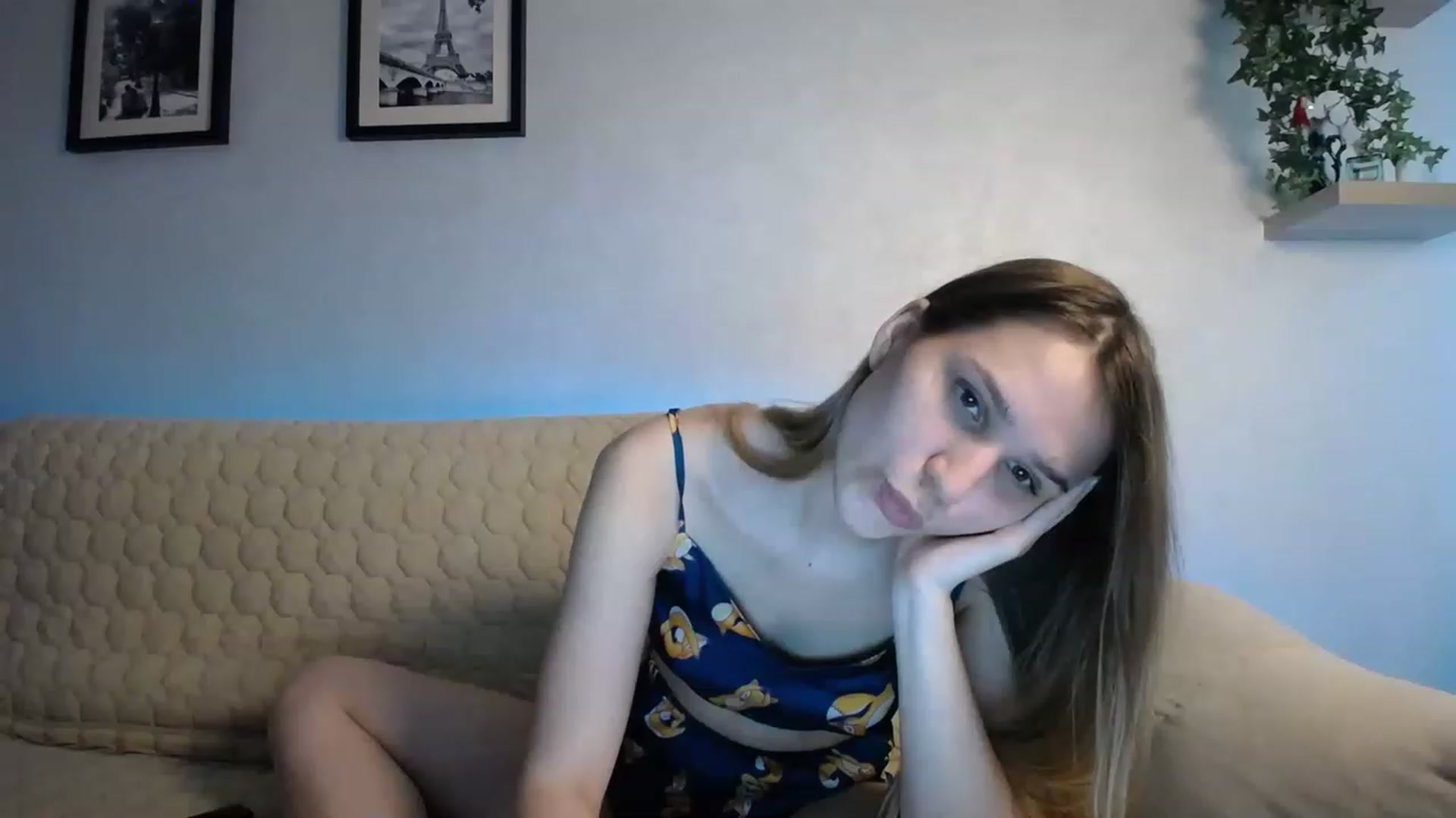 Gallery image thumbnail from WaveOfLove's myfreecams stream on, 04/25/2023, 11:35 image 16 of 20