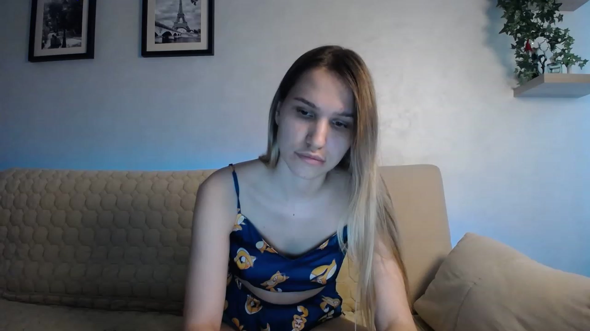 Gallery image thumbnail from WaveOfLove's myfreecams stream on, 04/25/2023, 11:35 image 1 of 20