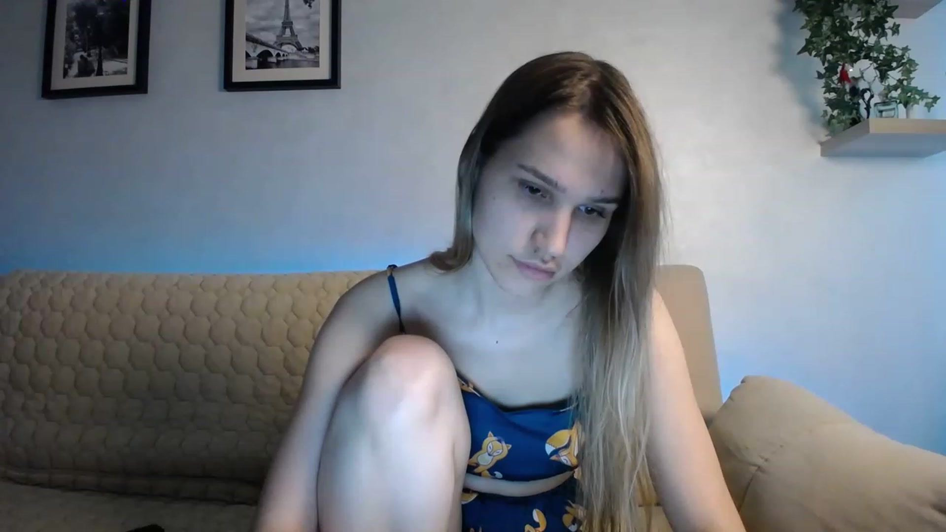 Gallery image thumbnail from WaveOfLove's myfreecams stream on, 04/25/2023, 11:35 image 14 of 20