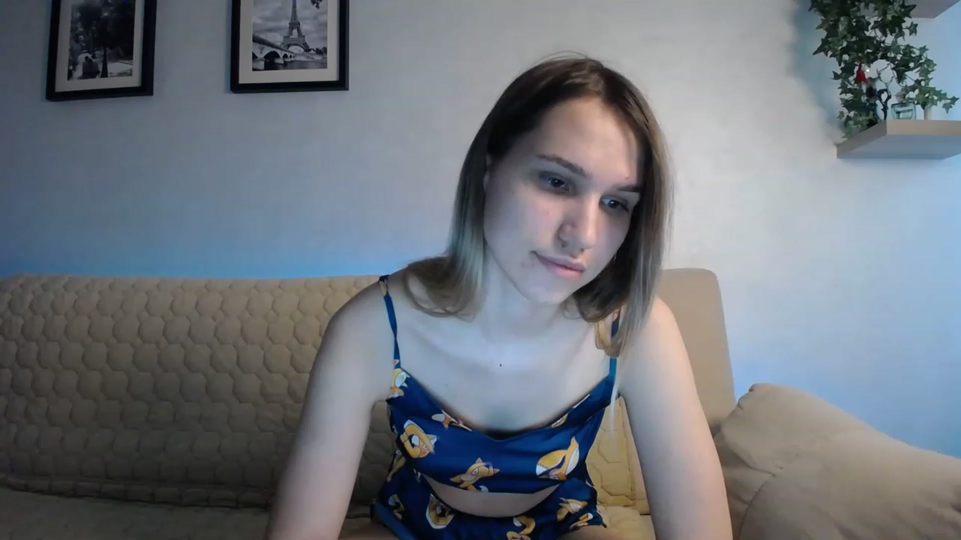Gallery image thumbnail from WaveOfLove's myfreecams stream on, 04/25/2023, 11:35 image 6 of 20
