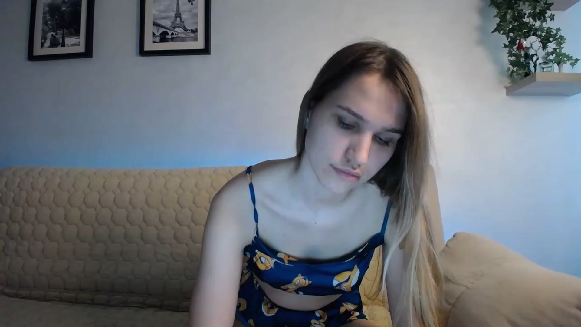 Gallery image thumbnail from WaveOfLove's myfreecams stream on, 04/25/2023, 11:35 image 7 of 20