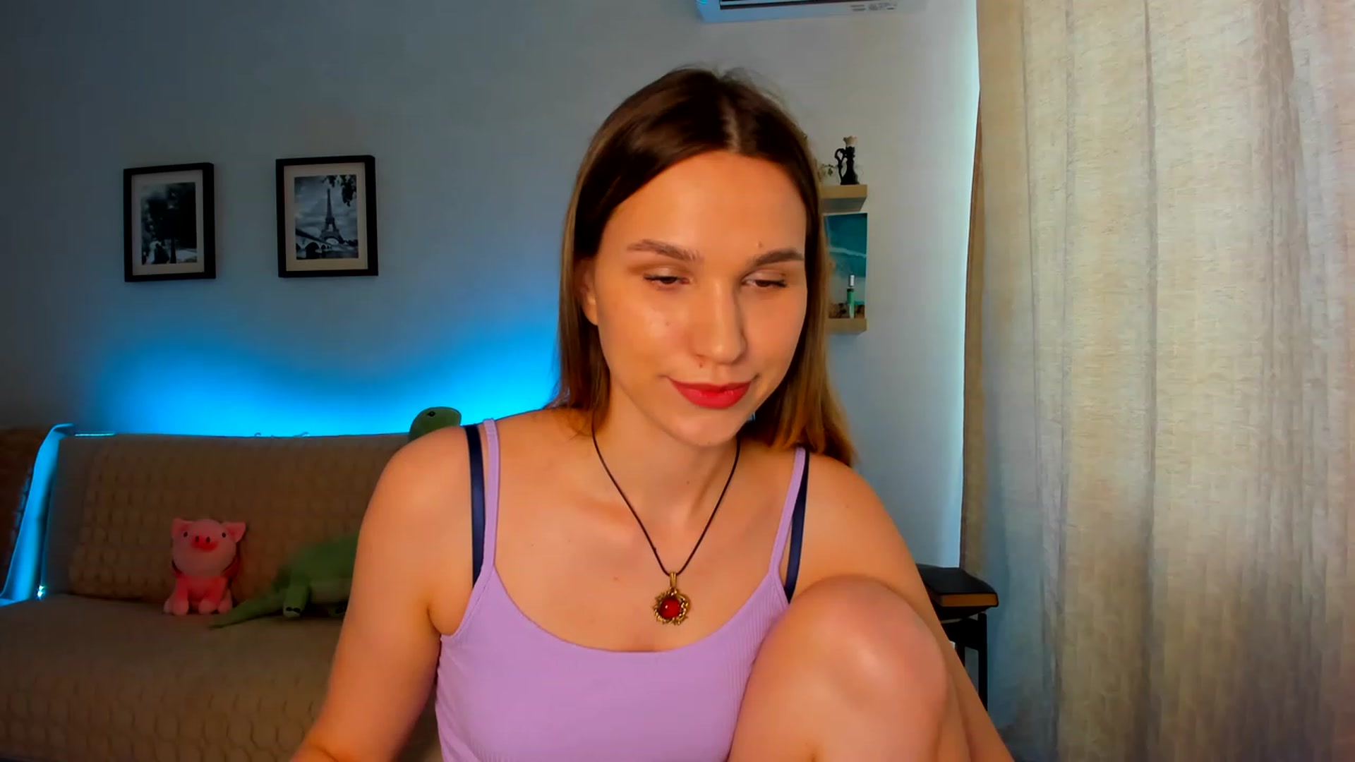 Gallery image thumbnail from WaveOfLove's myfreecams stream on, 06/16/2023, 08:53 image 20 of 20