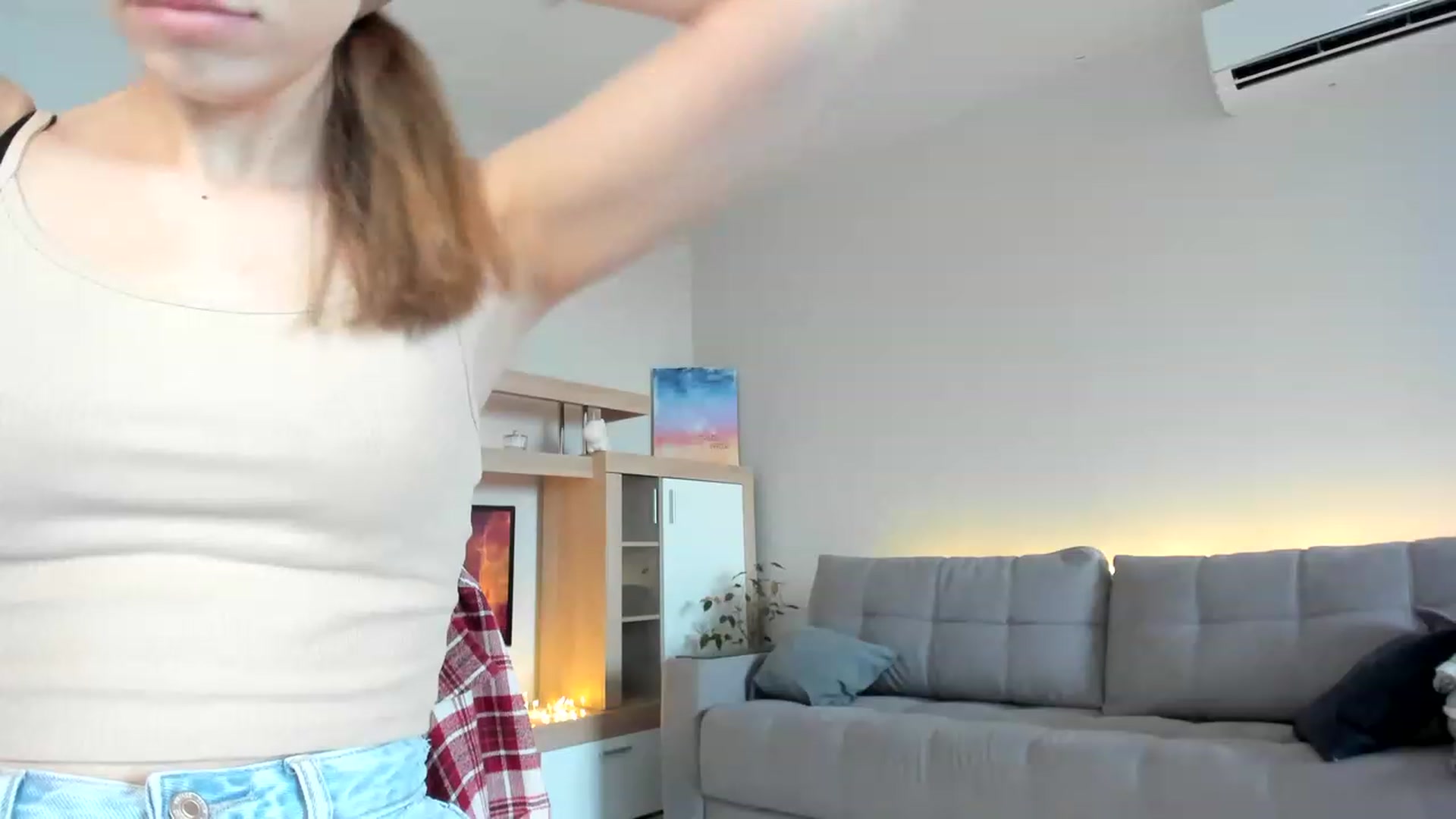 Gallery image thumbnail from WaveOfLove's myfreecams stream on, 07/01/2023, 16:43 image 3 of 20